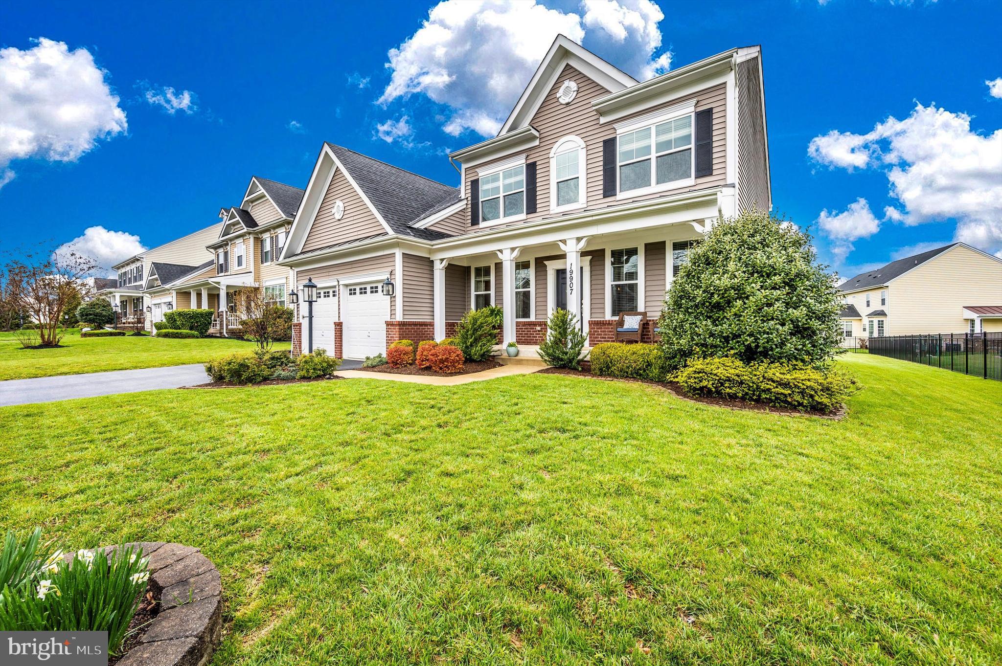 BRIGHTWELL CROSSING - Residential