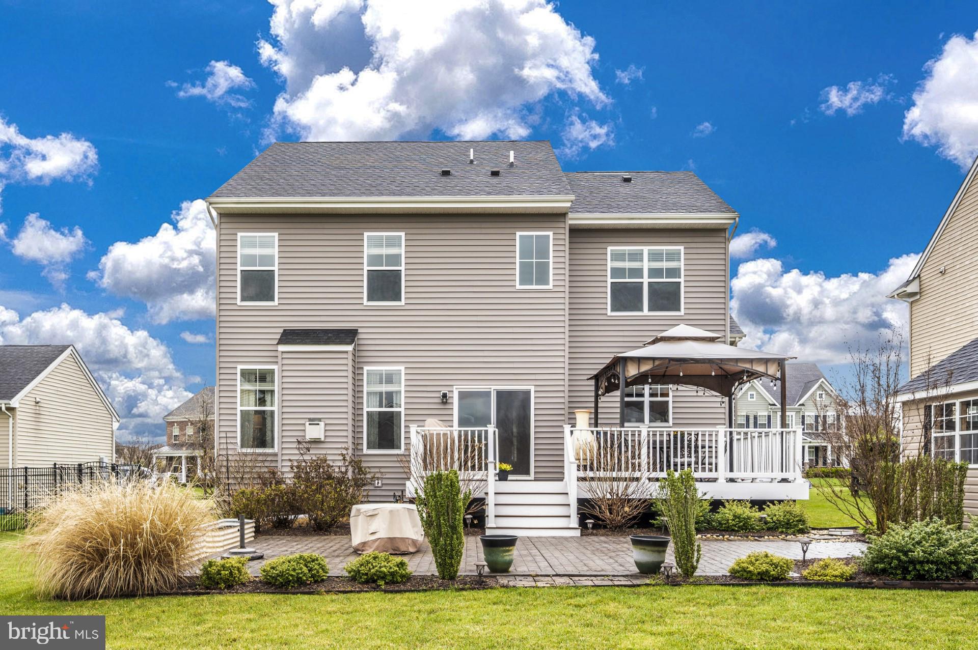 BRIGHTWELL CROSSING - Residential