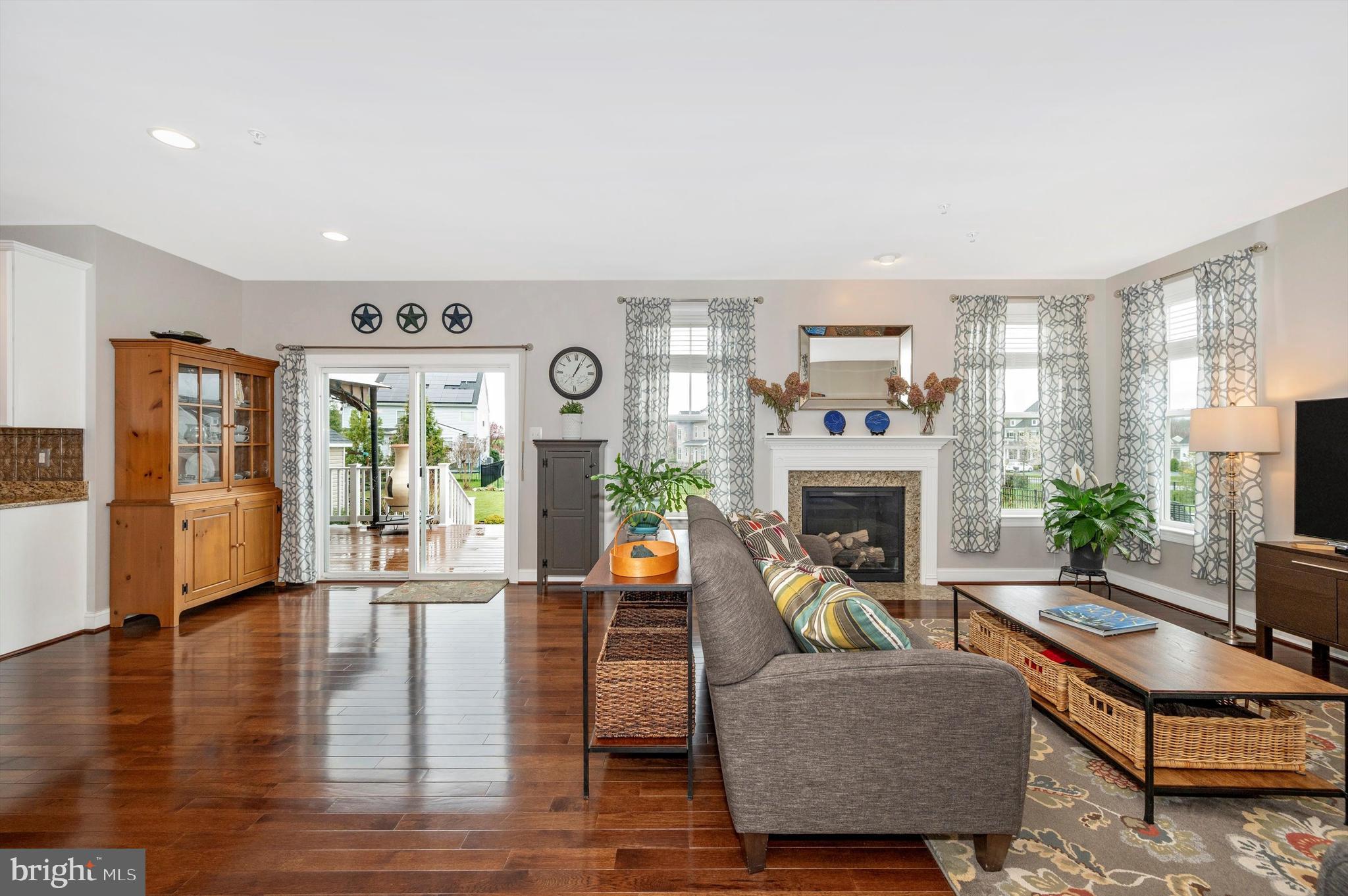 BRIGHTWELL CROSSING - Residential