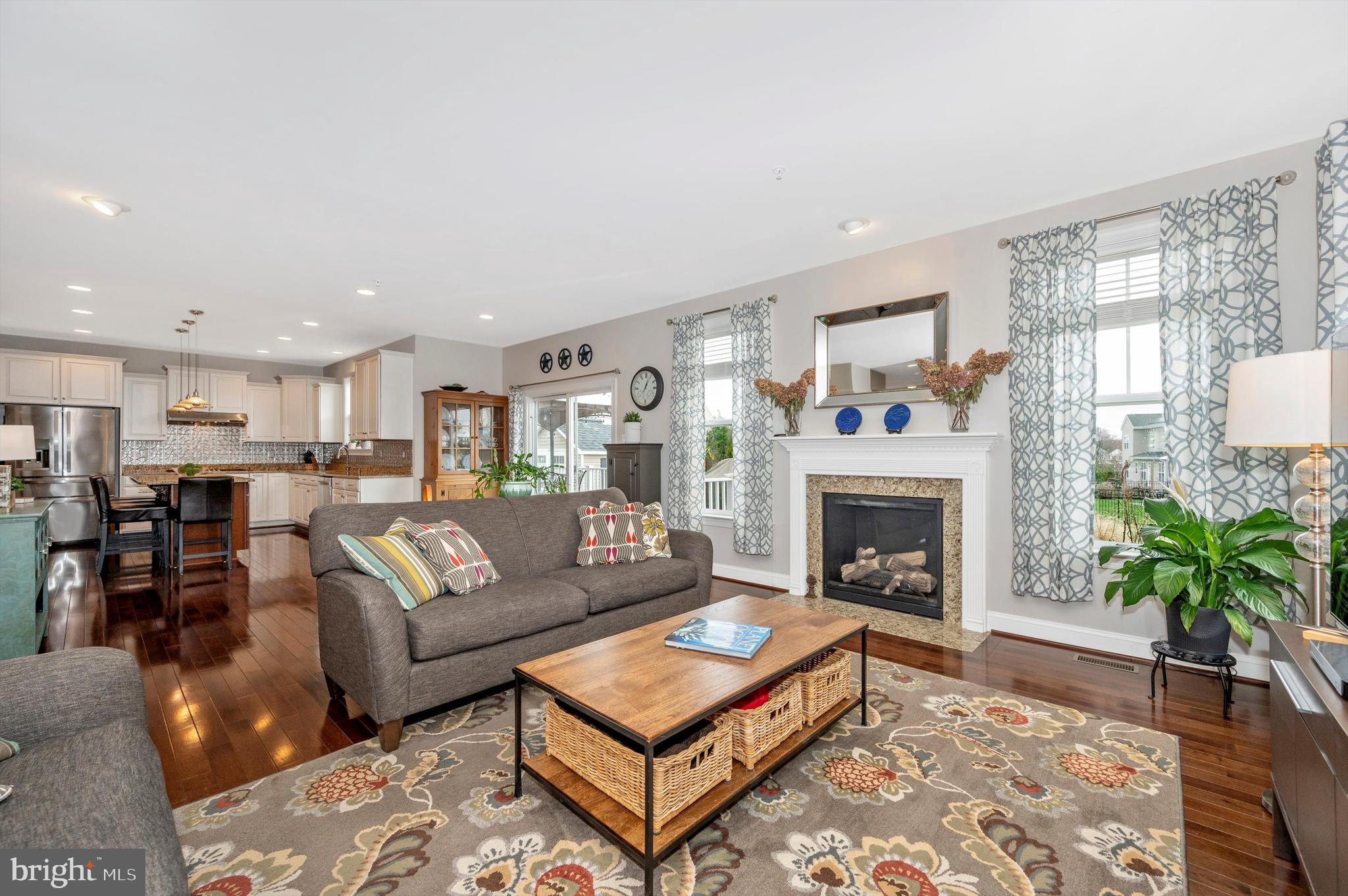 BRIGHTWELL CROSSING - Residential