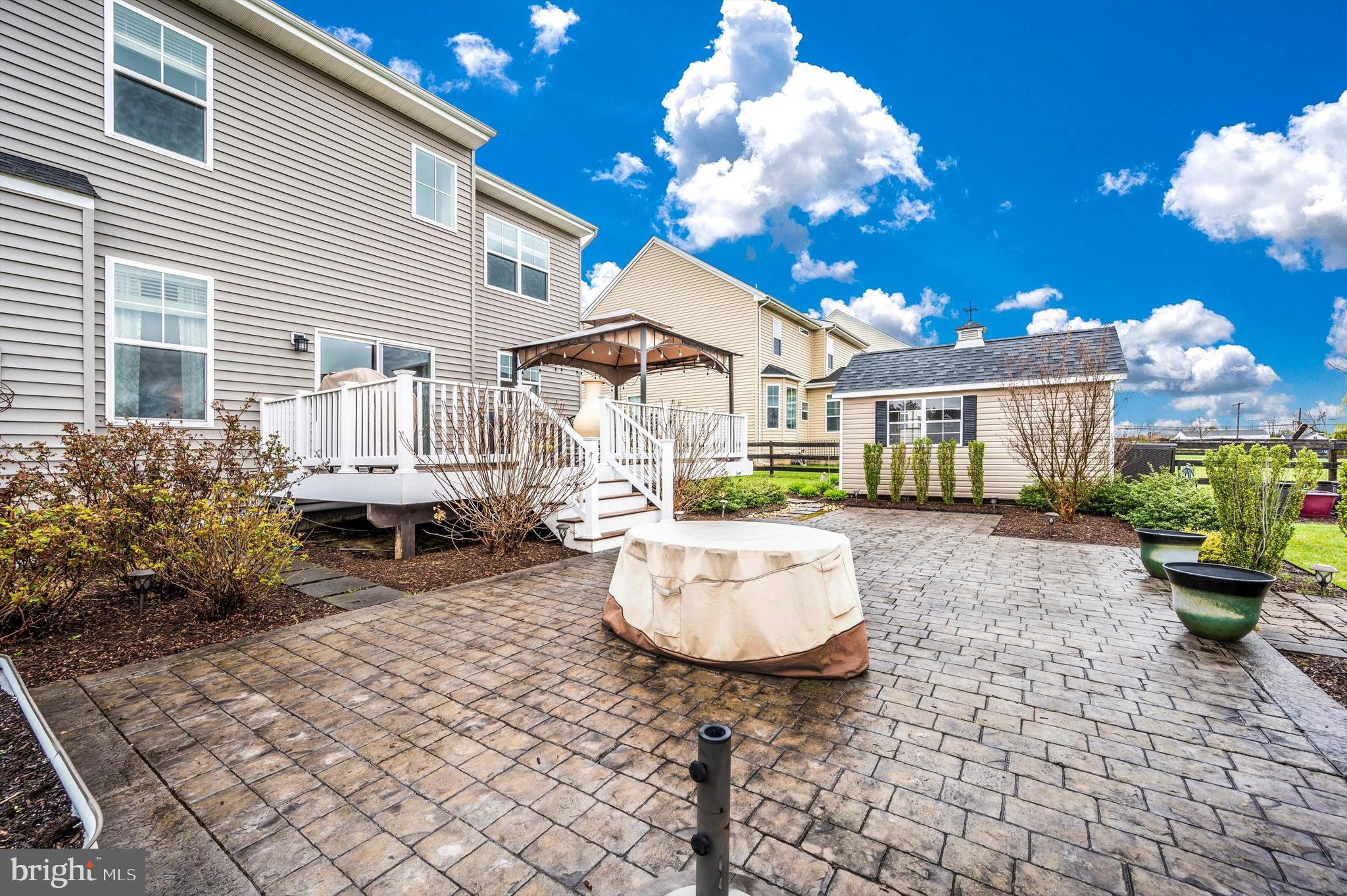 BRIGHTWELL CROSSING - Residential