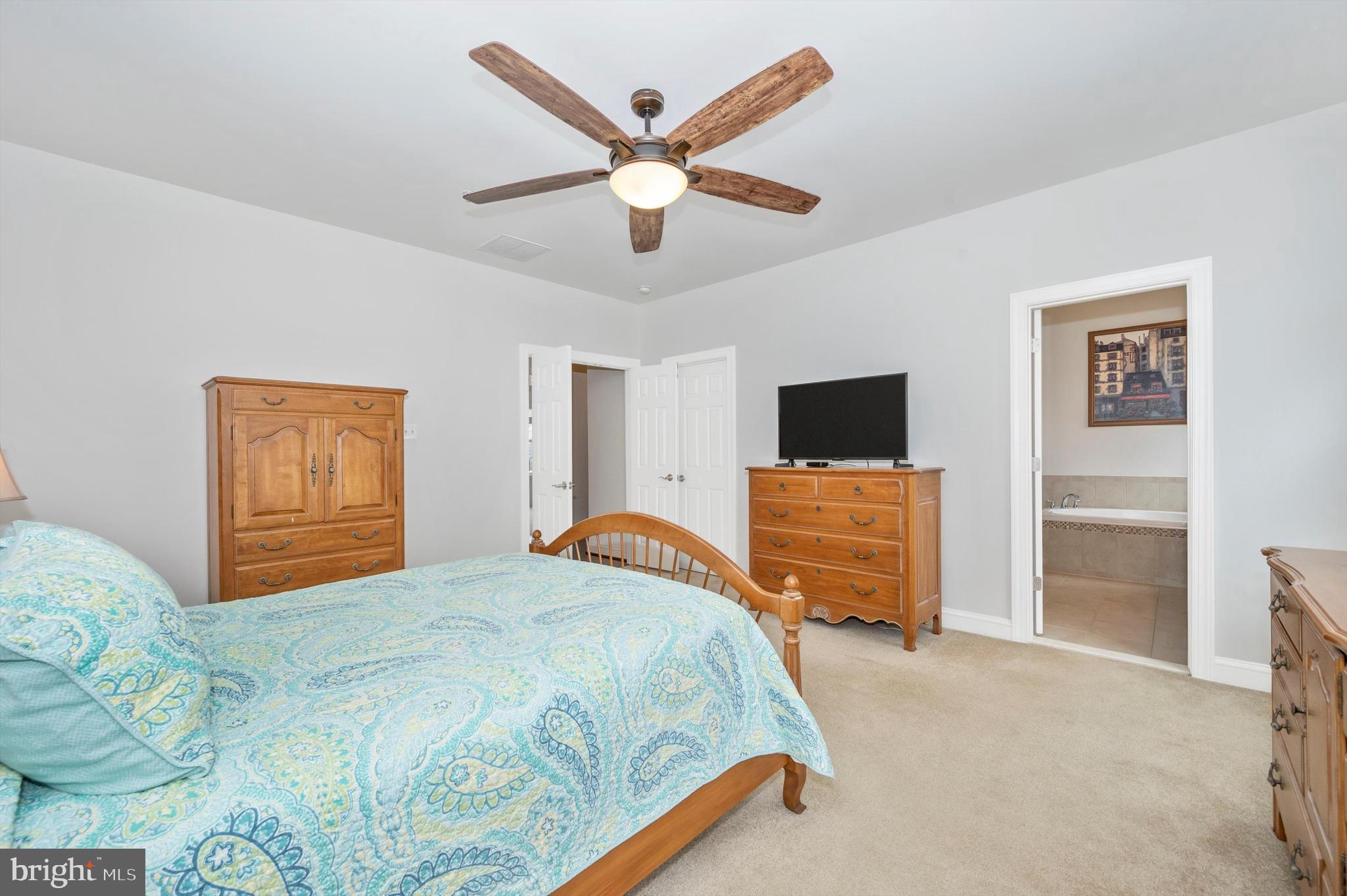 BRIGHTWELL CROSSING - Residential