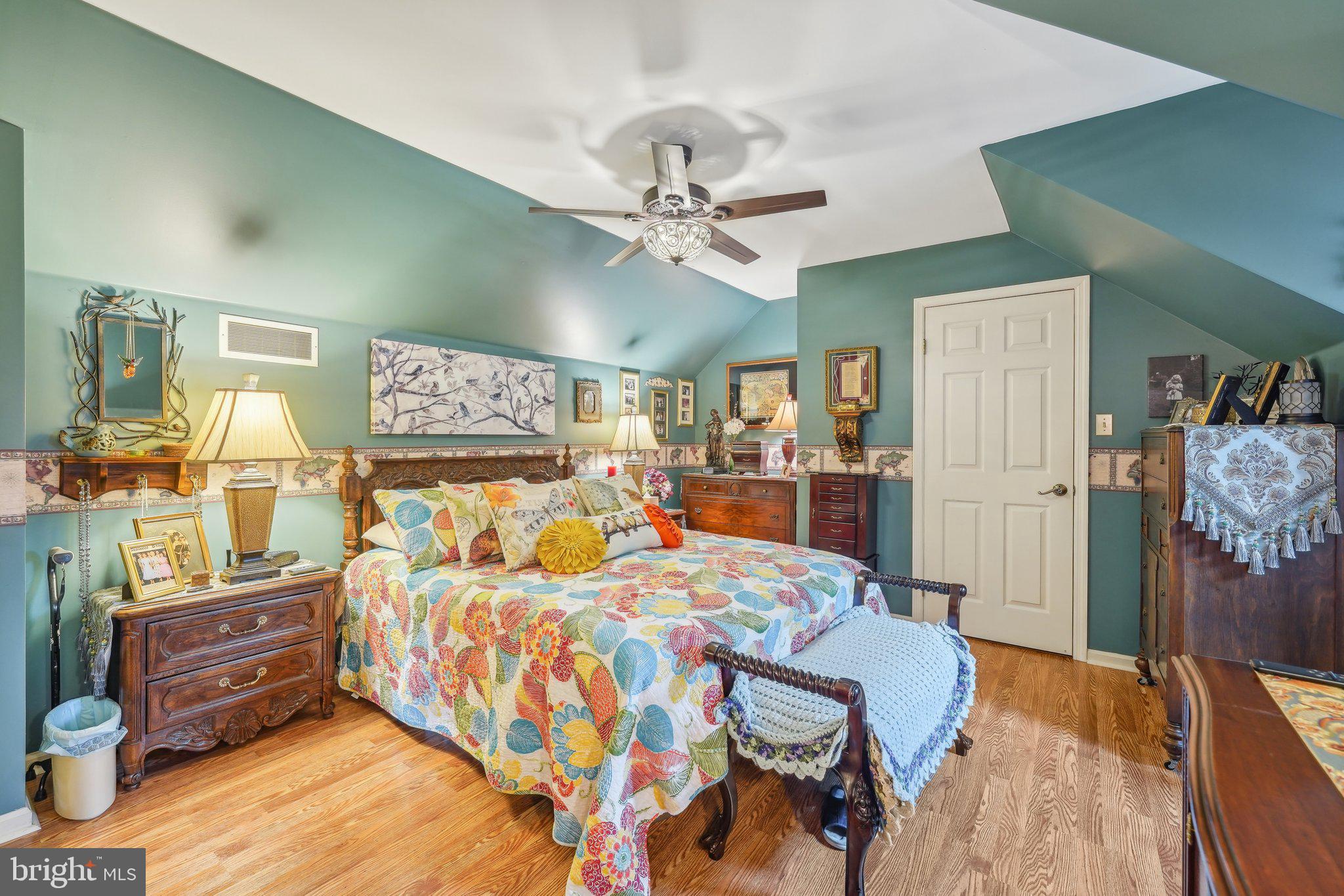 MAPLE SPRINGS - Residential