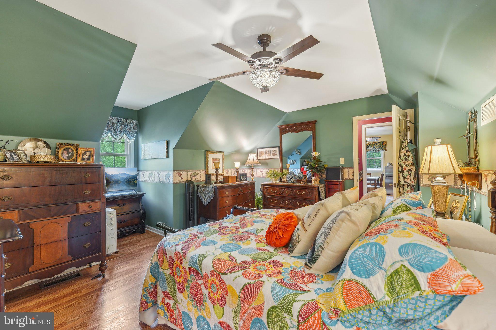 MAPLE SPRINGS - Residential