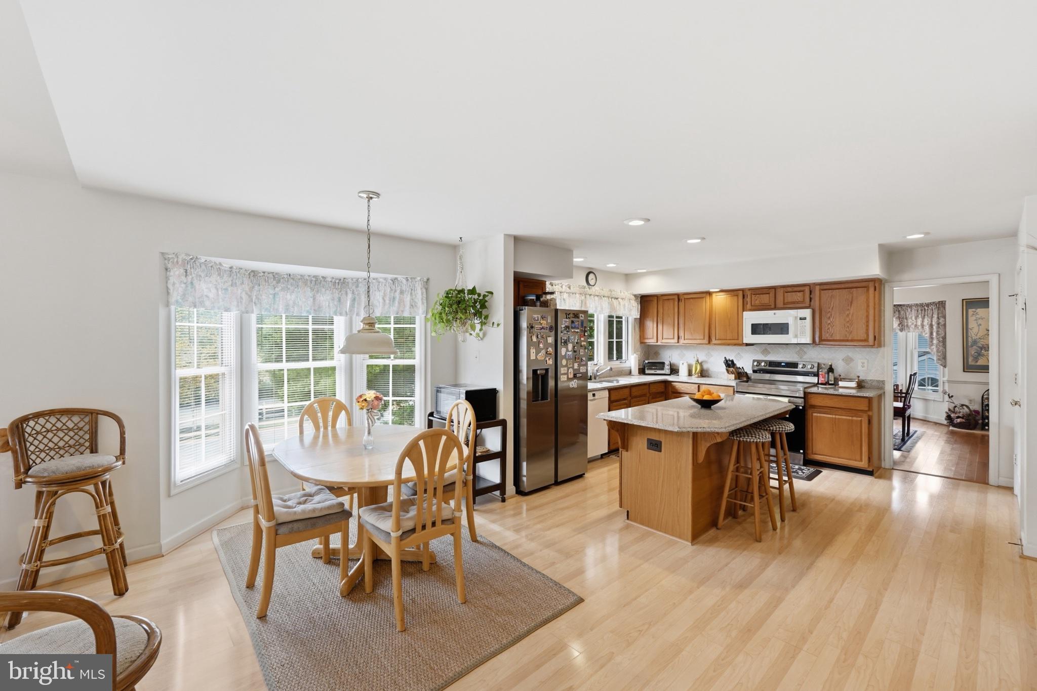 5 STATIONHOUSE COURT