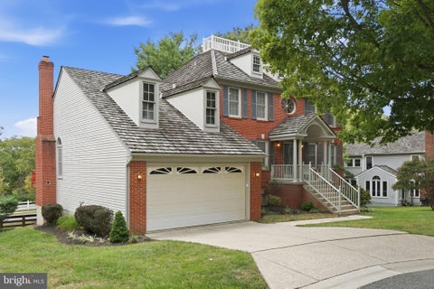Homes For Sale - 5 Stationhouse Court<br/> GAITHERSBURG, MD 20877