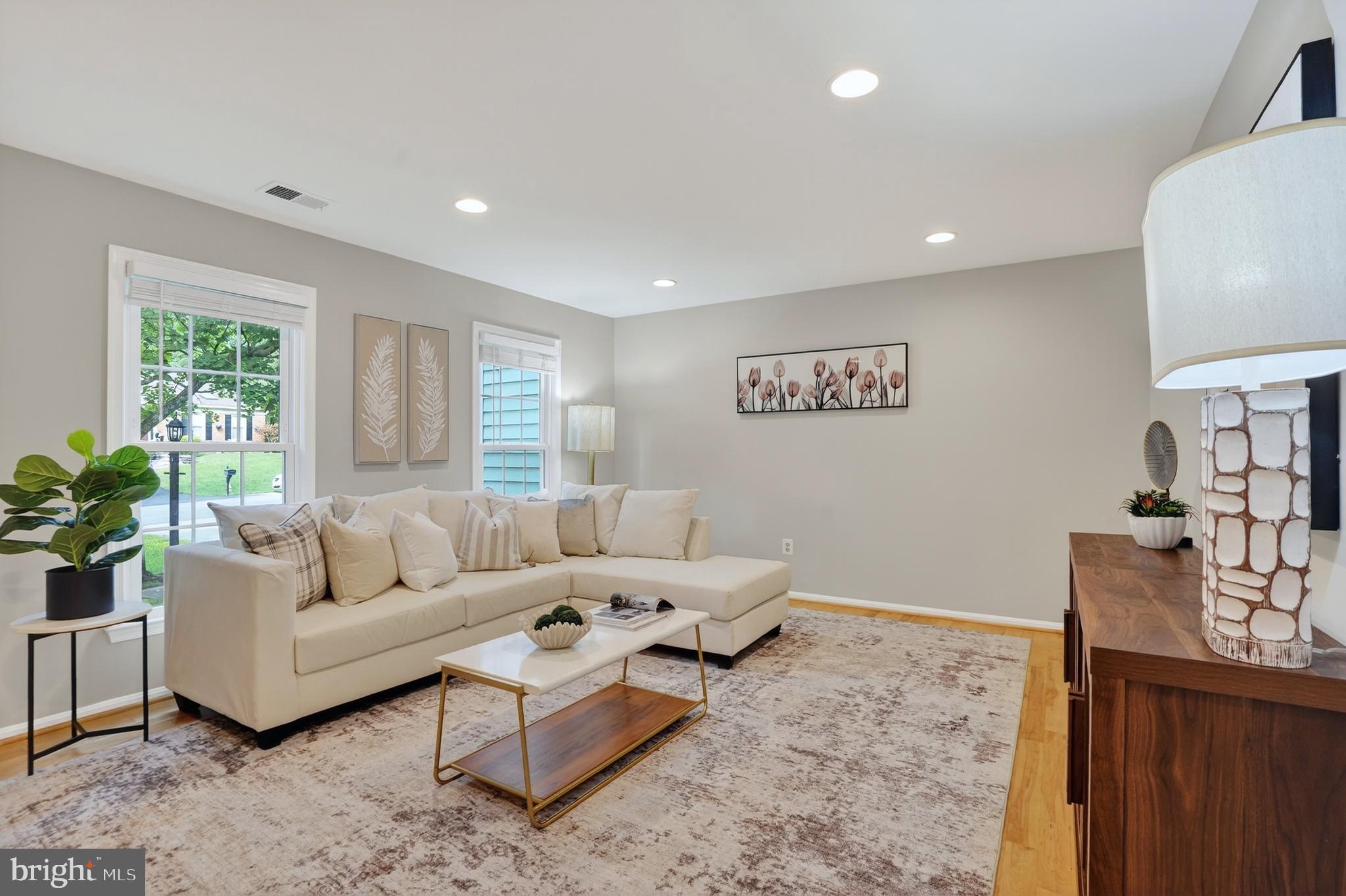 LAKE RIDGE LYNNWOOD - Residential