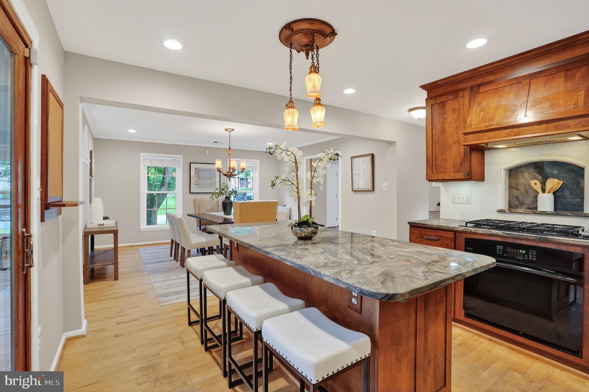 LAKE RIDGE LYNNWOOD - Residential