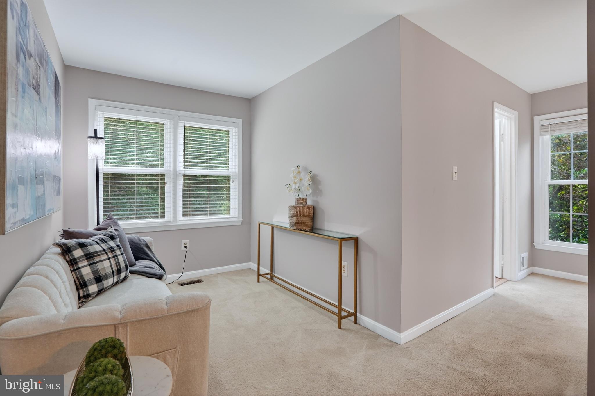 LAKE RIDGE LYNNWOOD - Residential