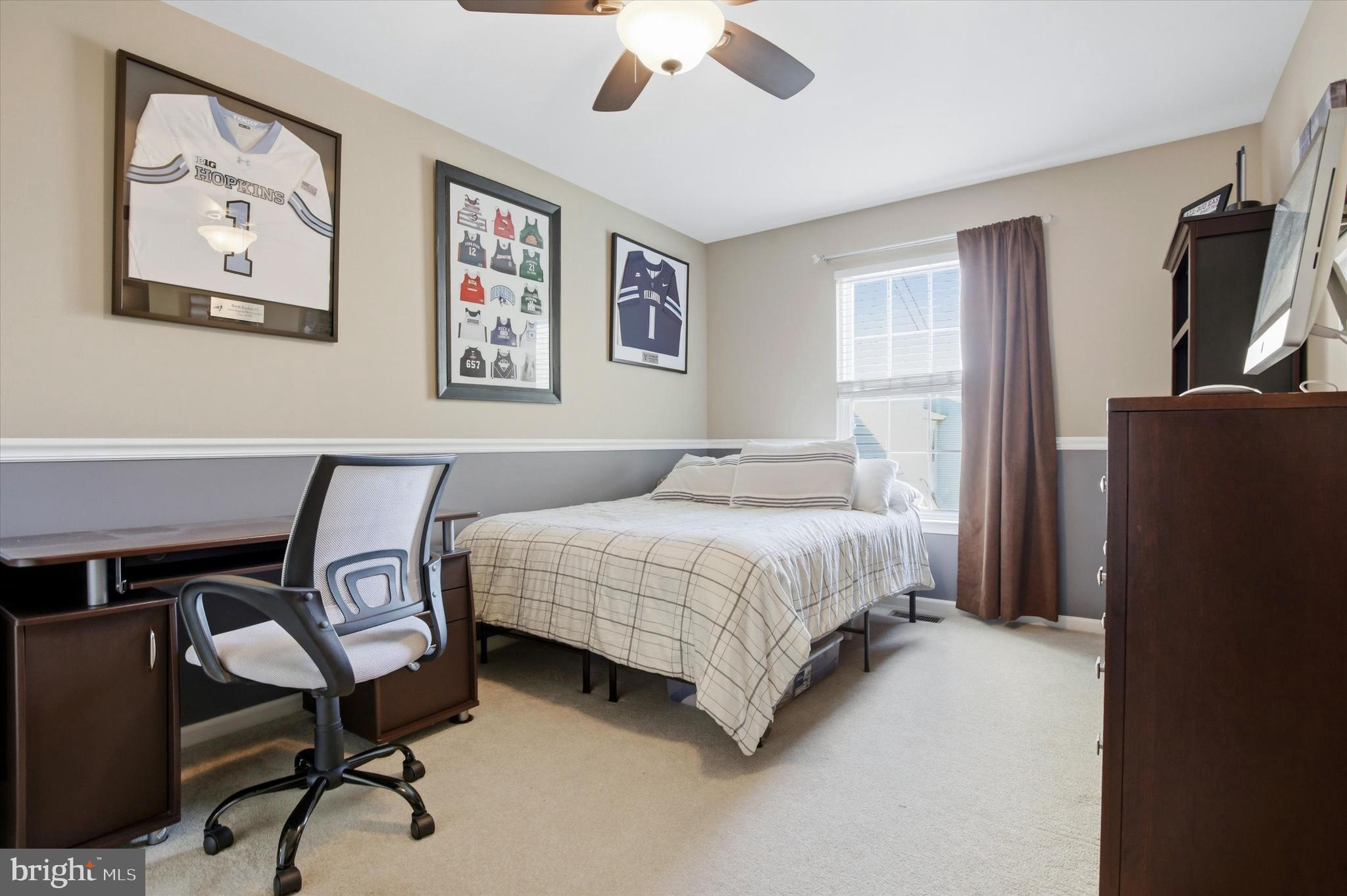 CLUB VIEW MANOR - Residential