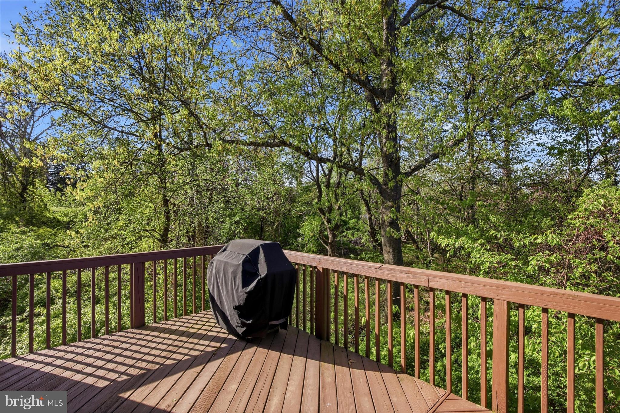 CLUB VIEW MANOR - Residential