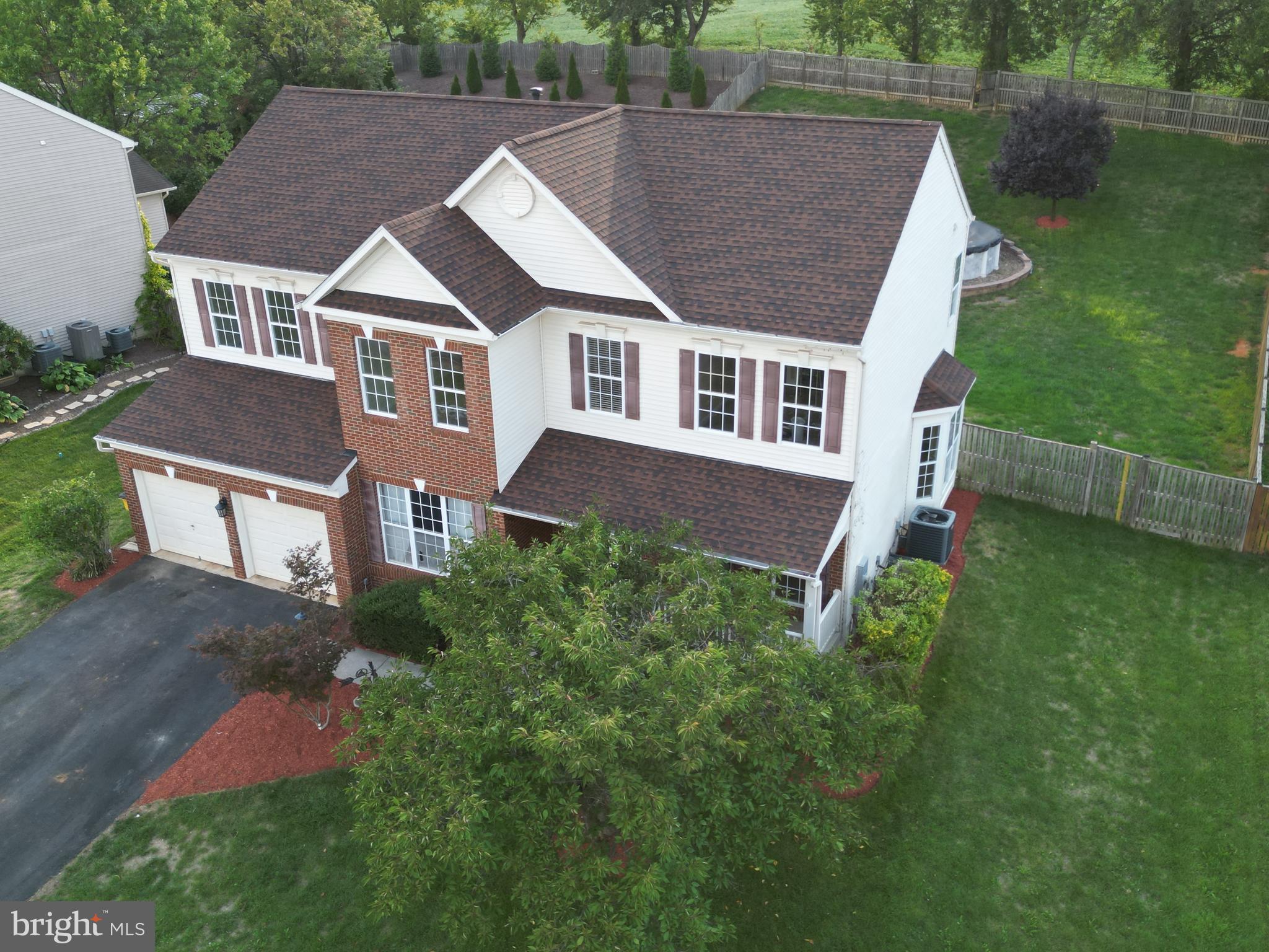 DEMORY FARM - Residential