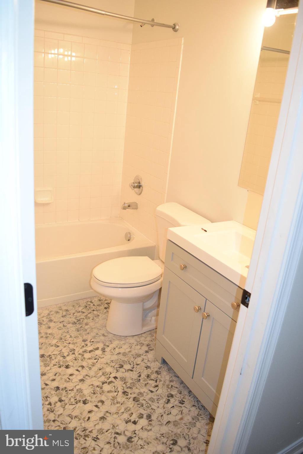 DEMORY FARM - Residential