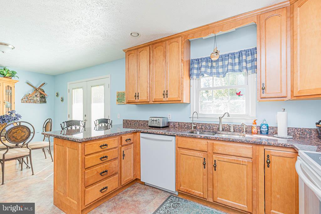 CHAPEL HEIGHTS - Residential