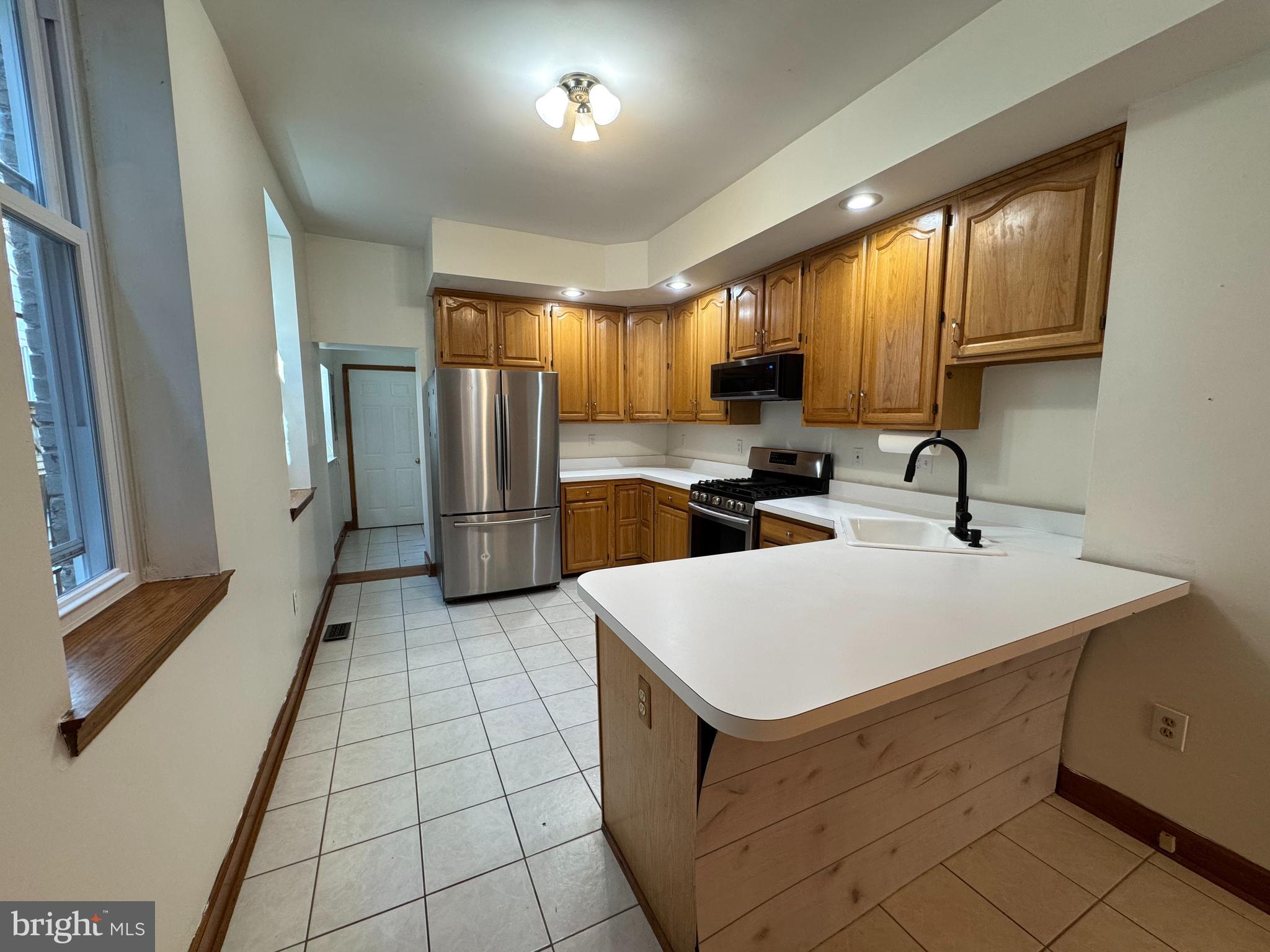 BUTCHERS HILL - Residential Lease