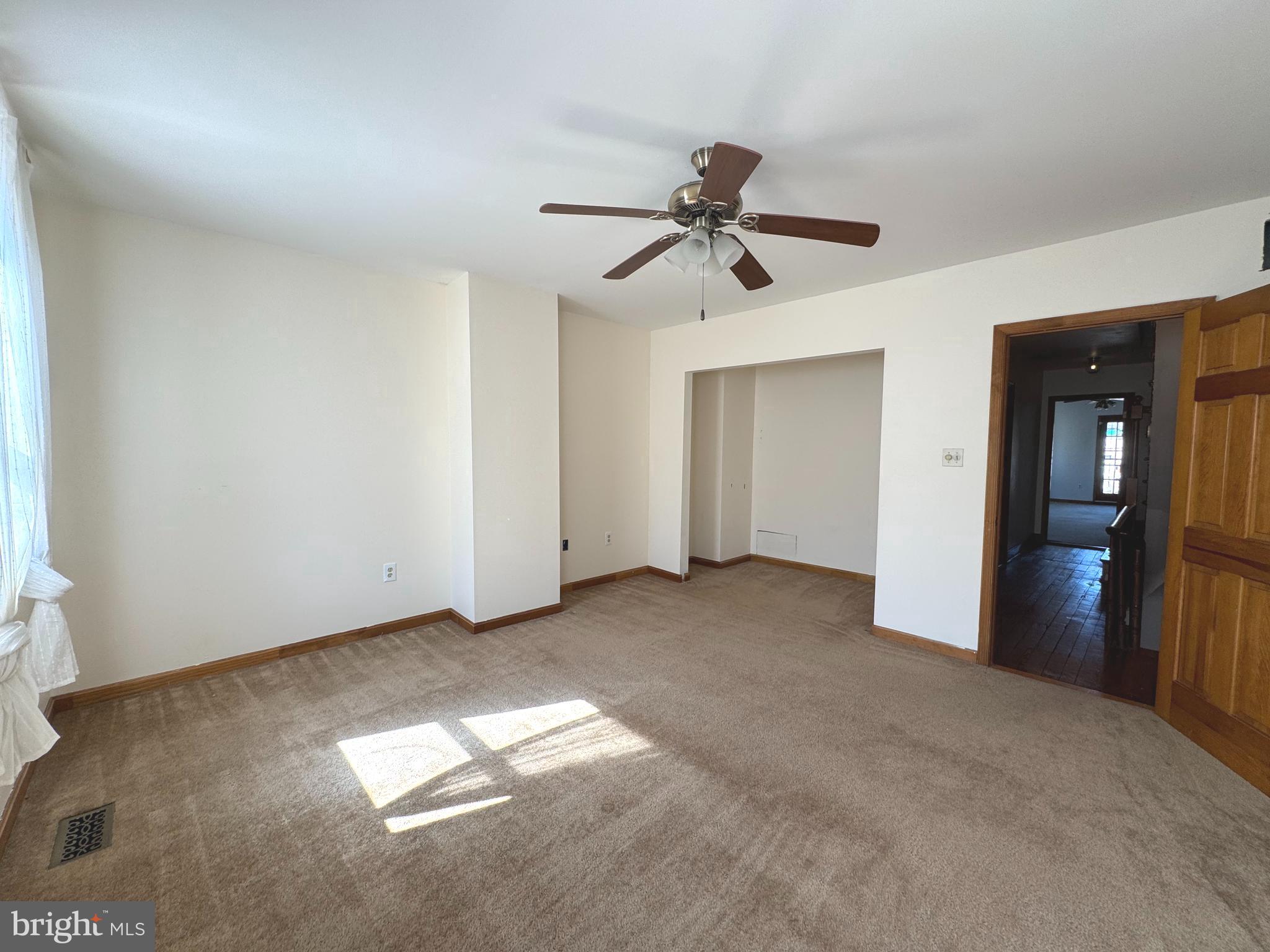 BUTCHERS HILL - Residential Lease