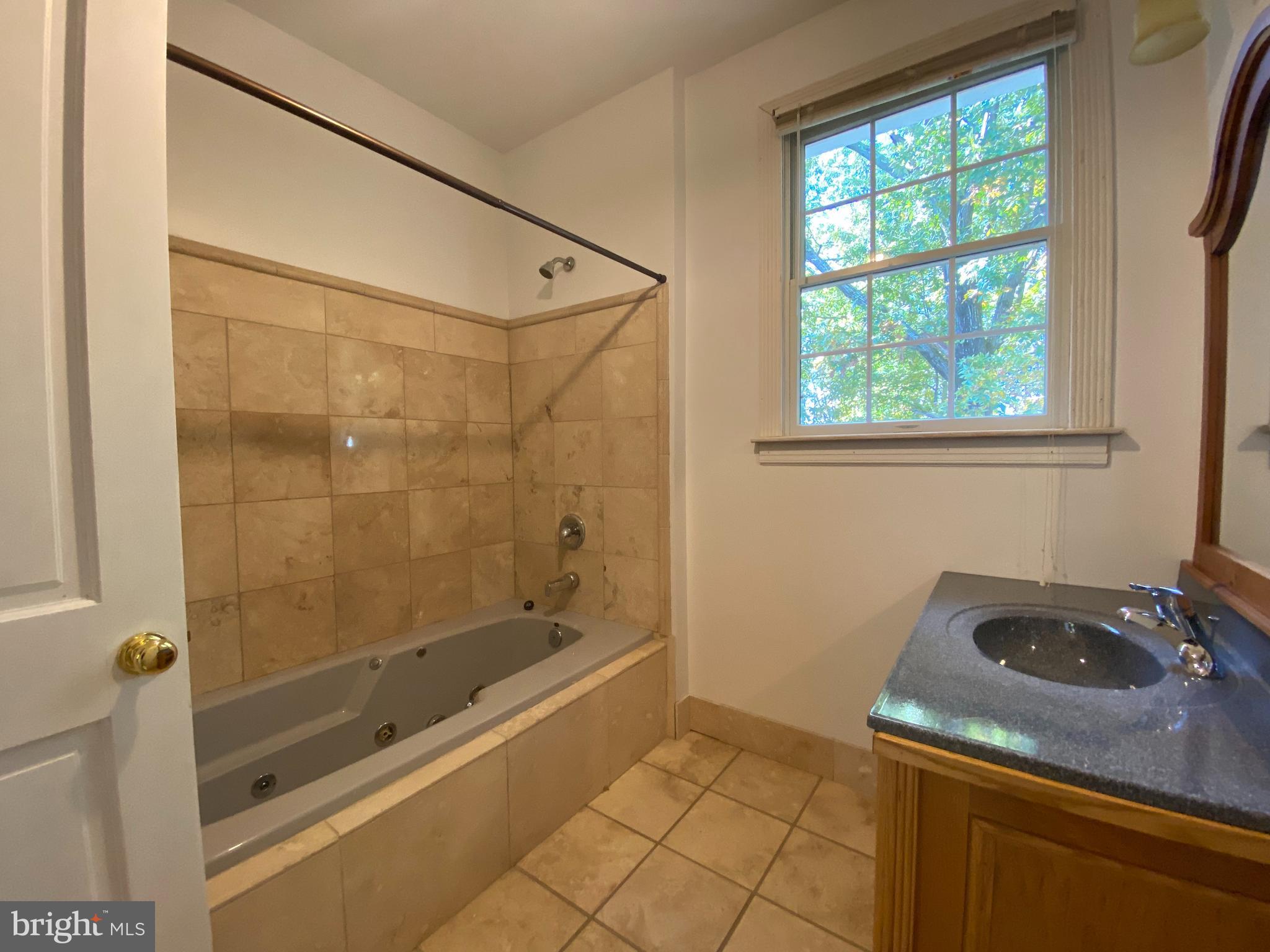 SPOTSYLVANIA COUNTY - Residential Lease