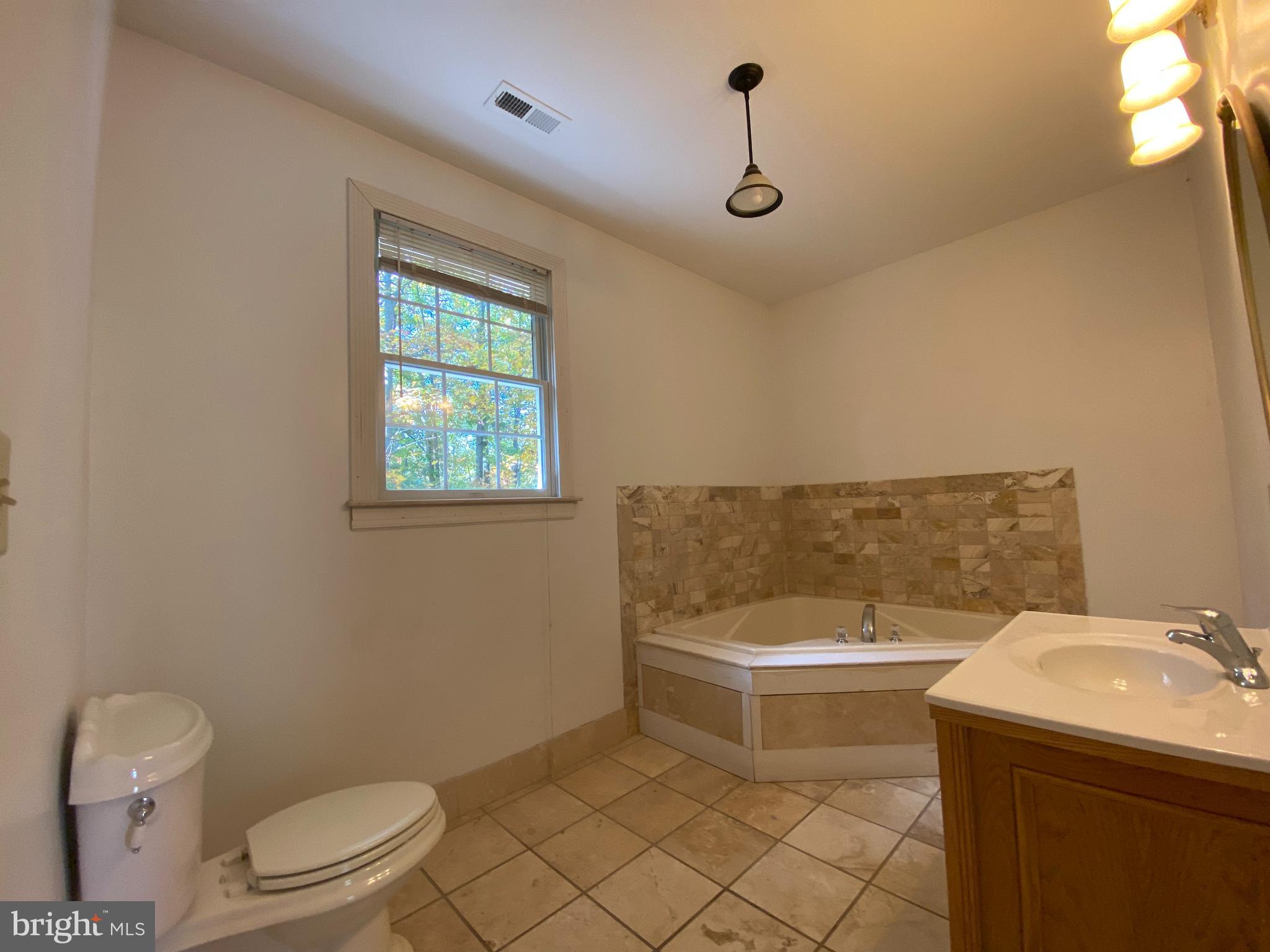 SPOTSYLVANIA COUNTY - Residential Lease