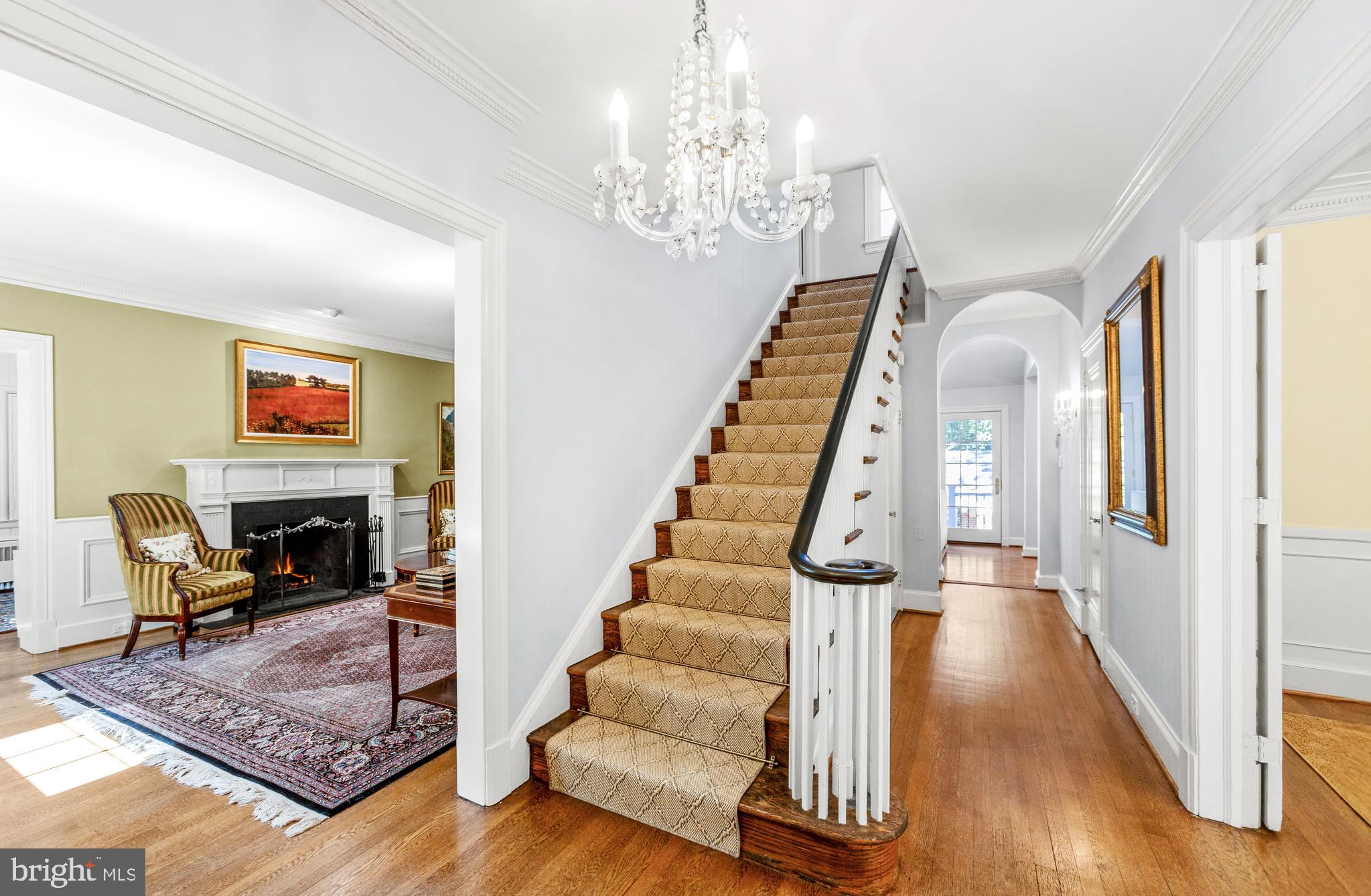 CHEVY CHASE VILLAGE - Residential