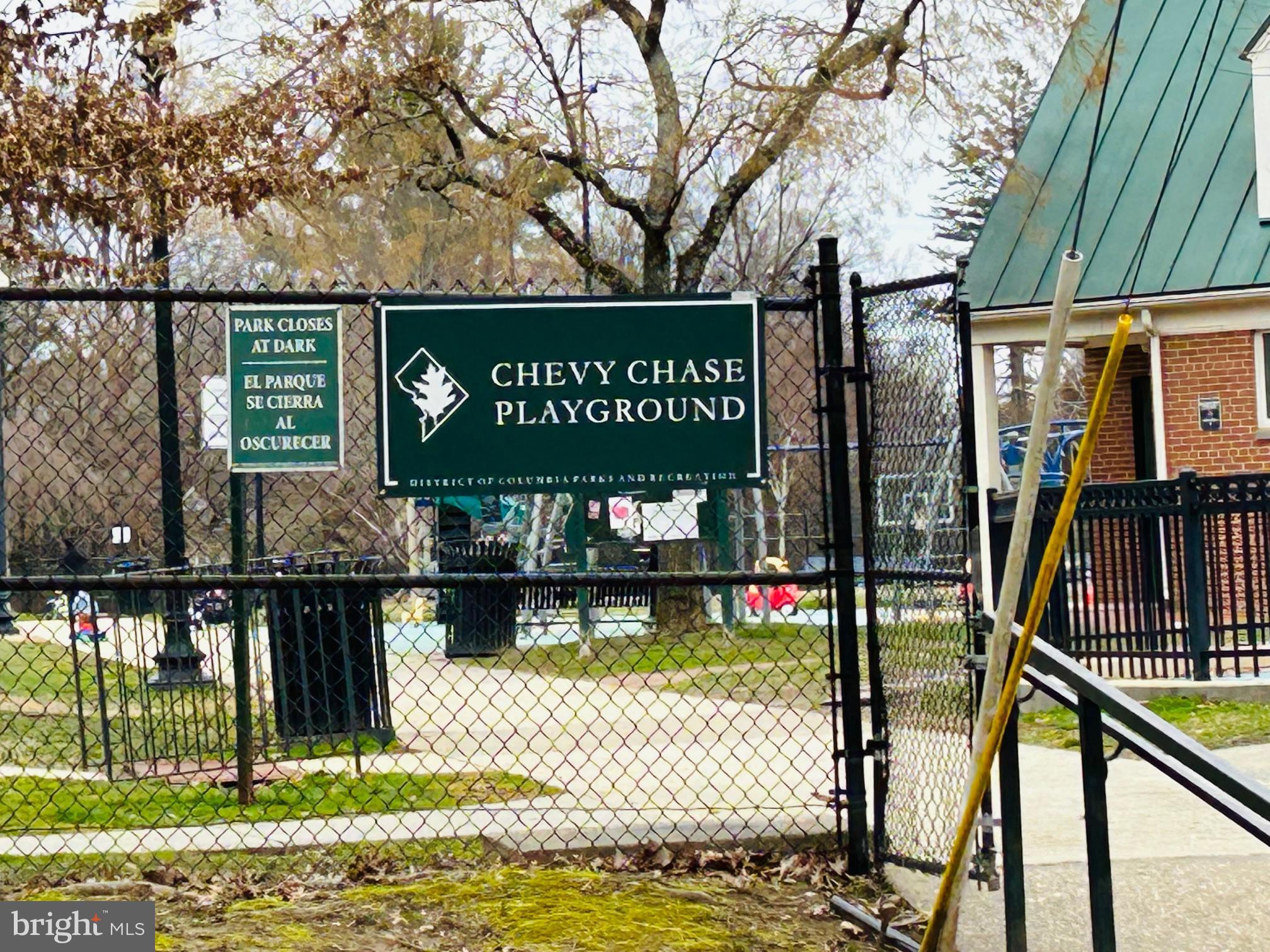 CHEVY CHASE VILLAGE - Residential
