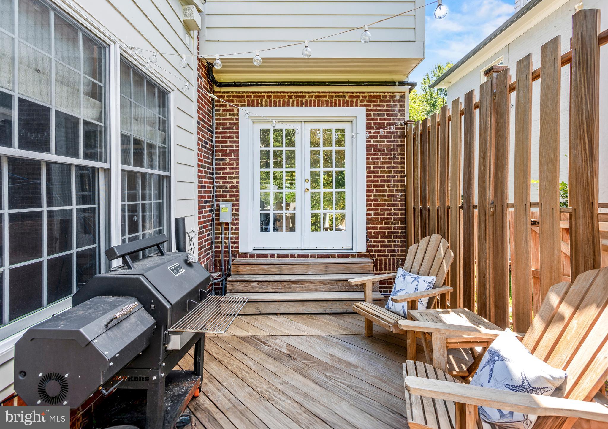 CHEVY CHASE VILLAGE - Residential