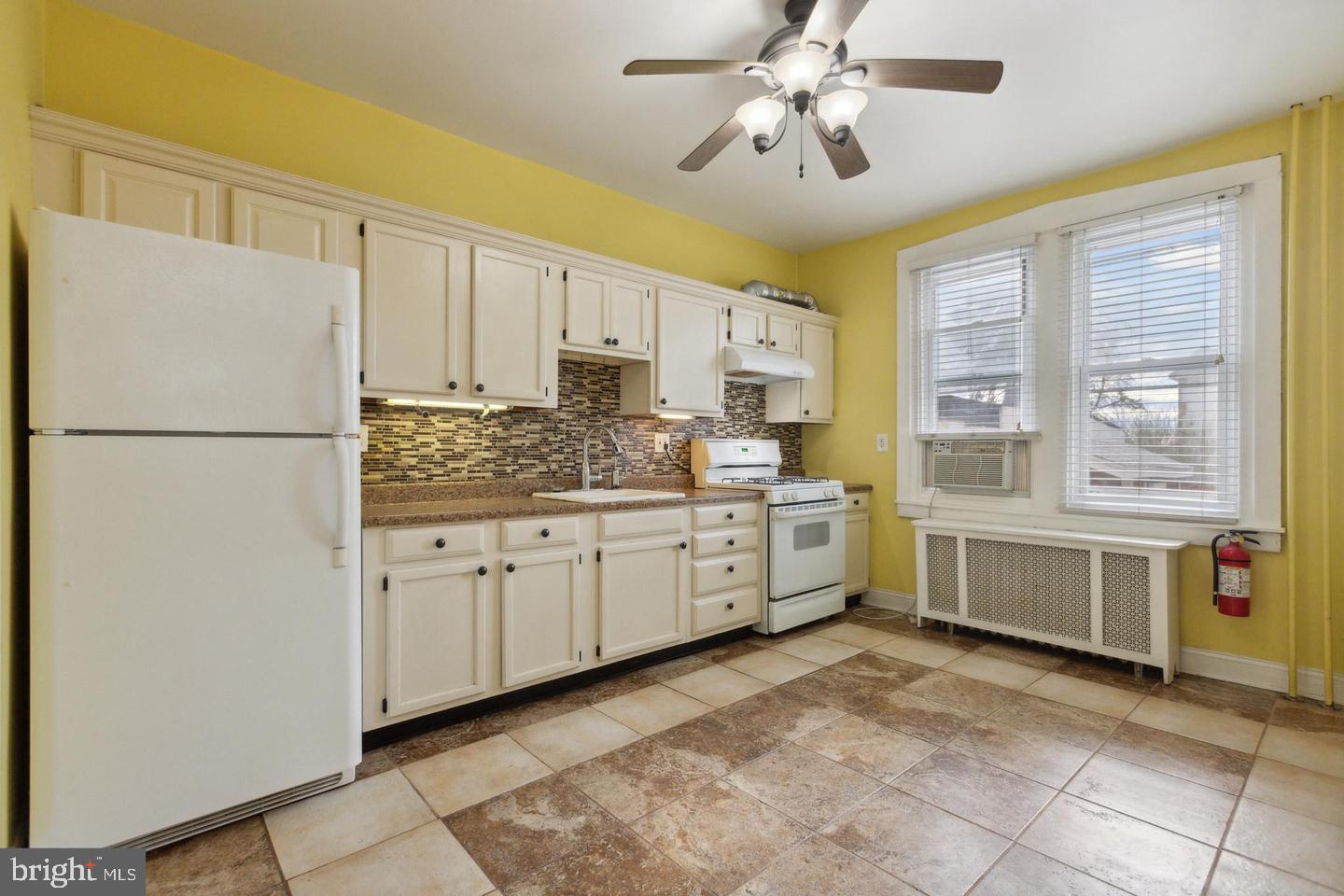 8 HARTRANFT AVENUE