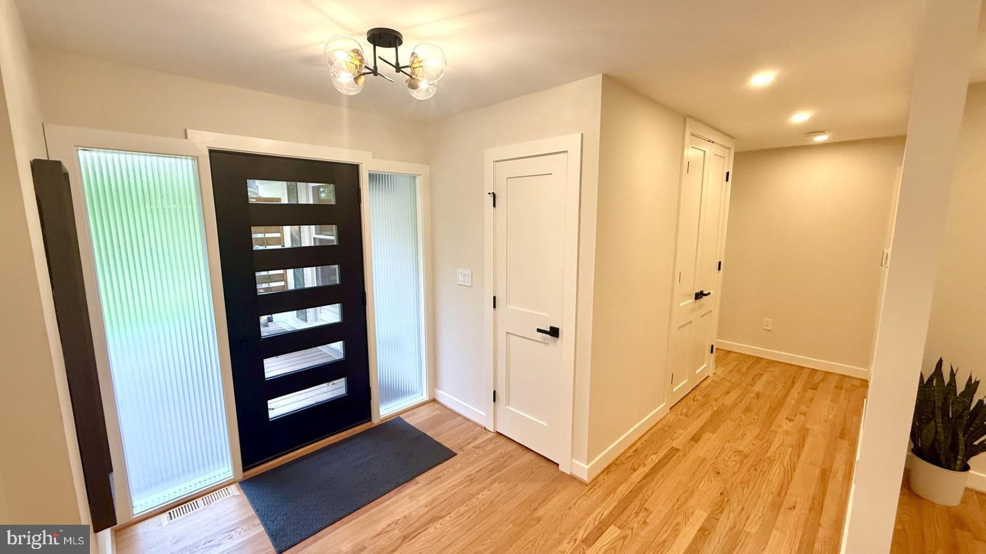 5708 ANNAMARIE COURT