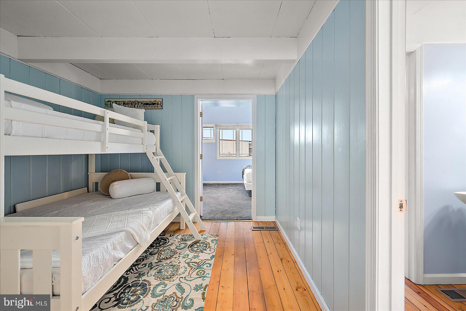 BAYSHORE ESTATES - Residential