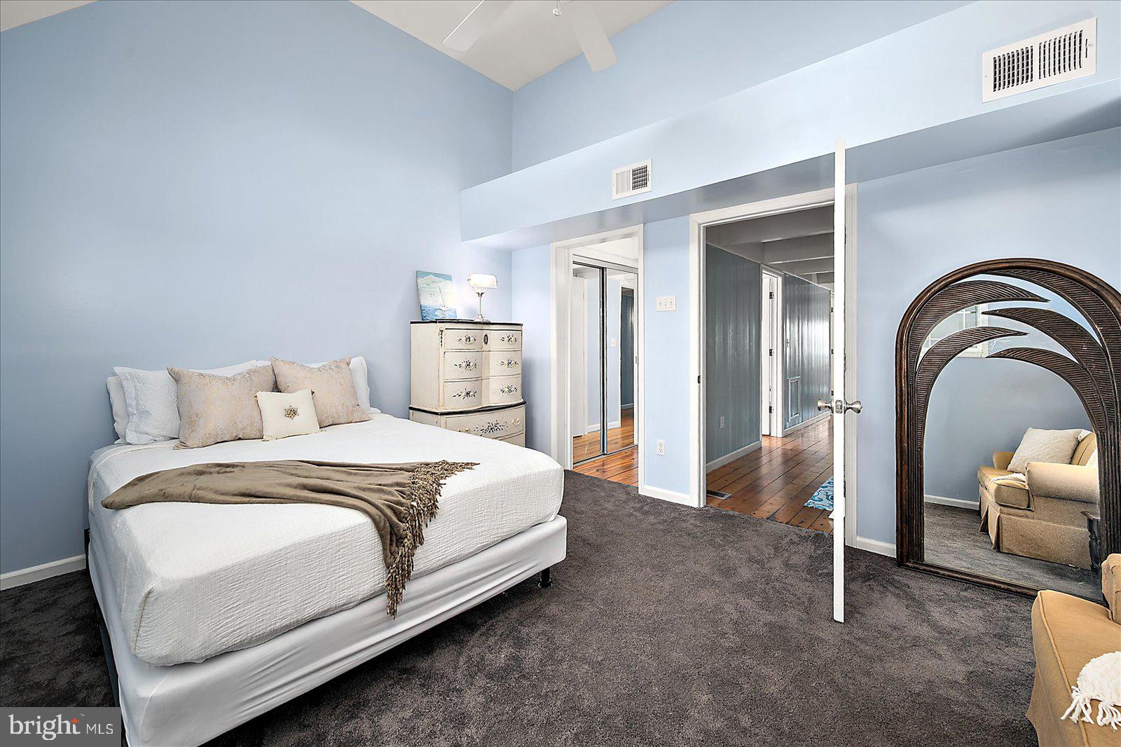 BAYSHORE ESTATES - Residential