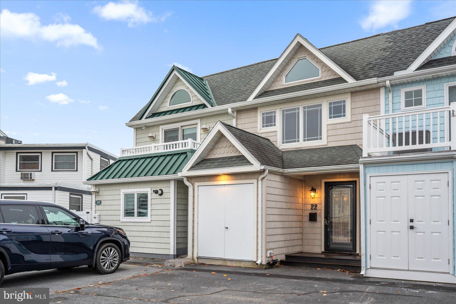 BAYSHORE ESTATES - Residential