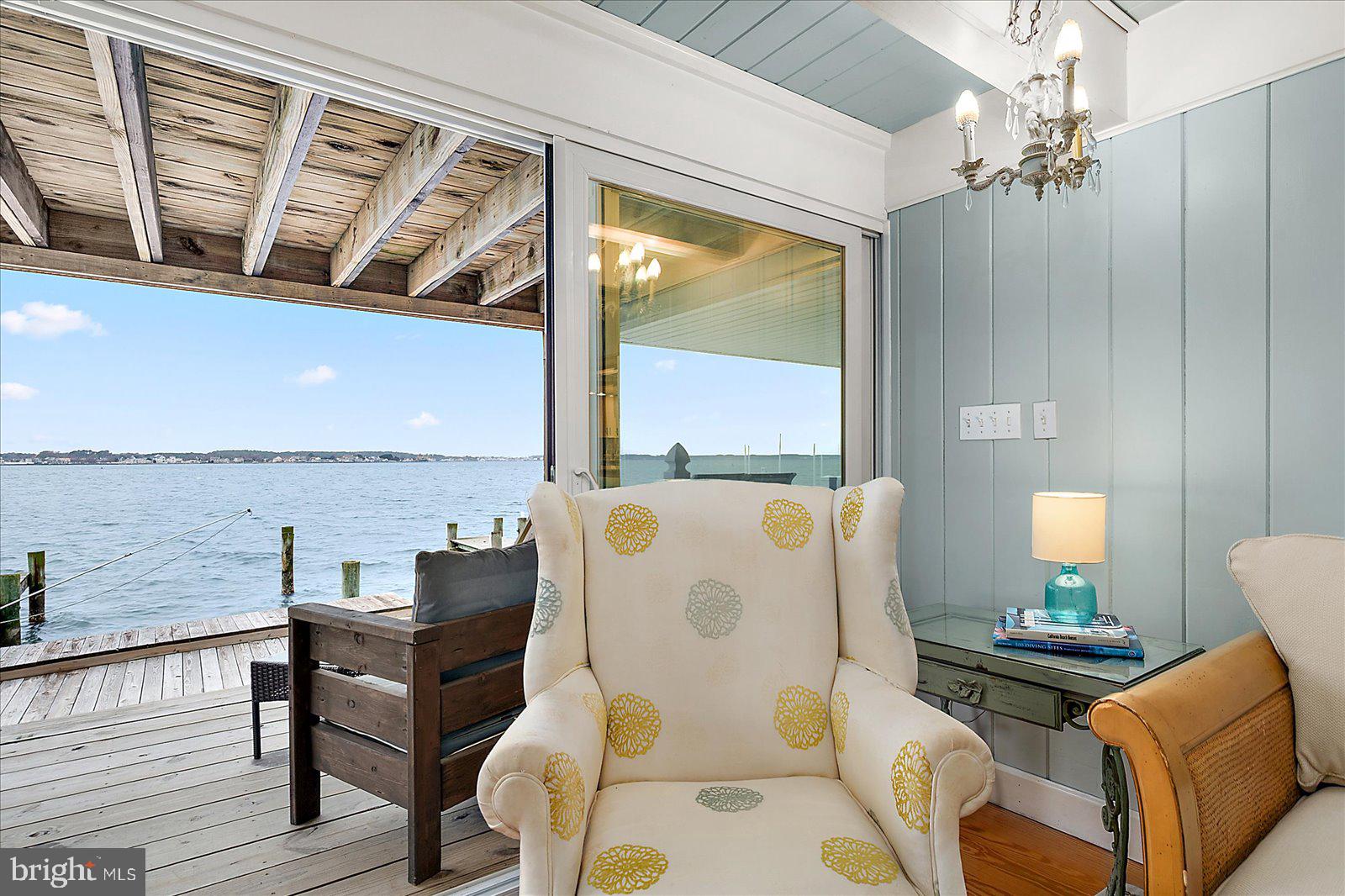 BAYSHORE ESTATES - Residential