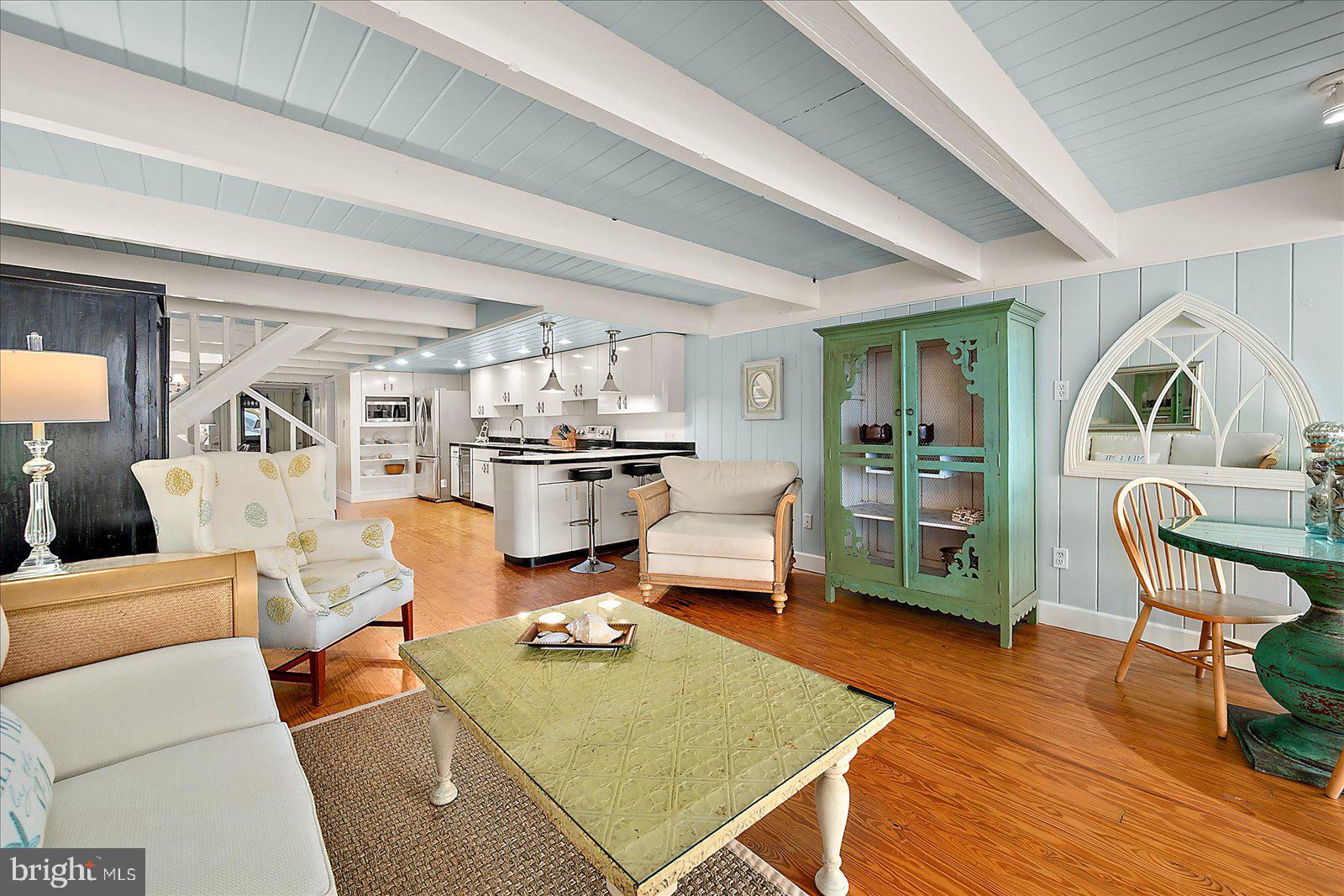 BAYSHORE ESTATES - Residential