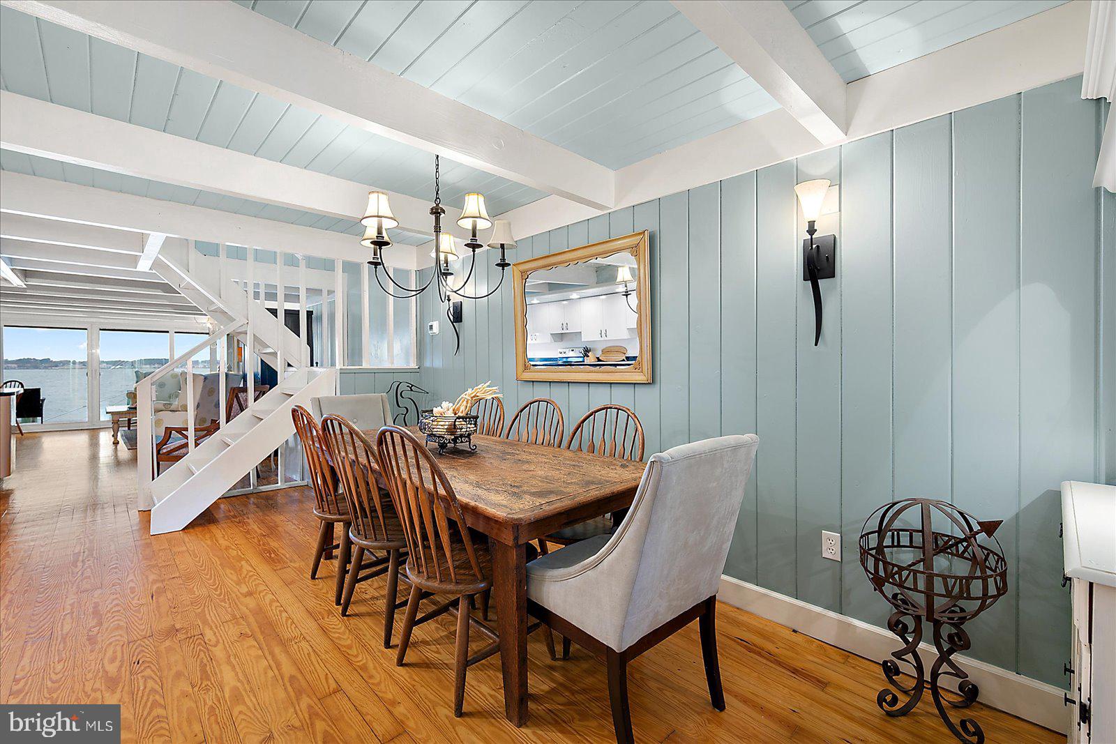 BAYSHORE ESTATES - Residential