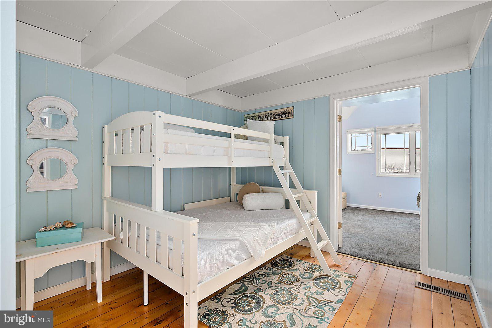 BAYSHORE ESTATES - Residential