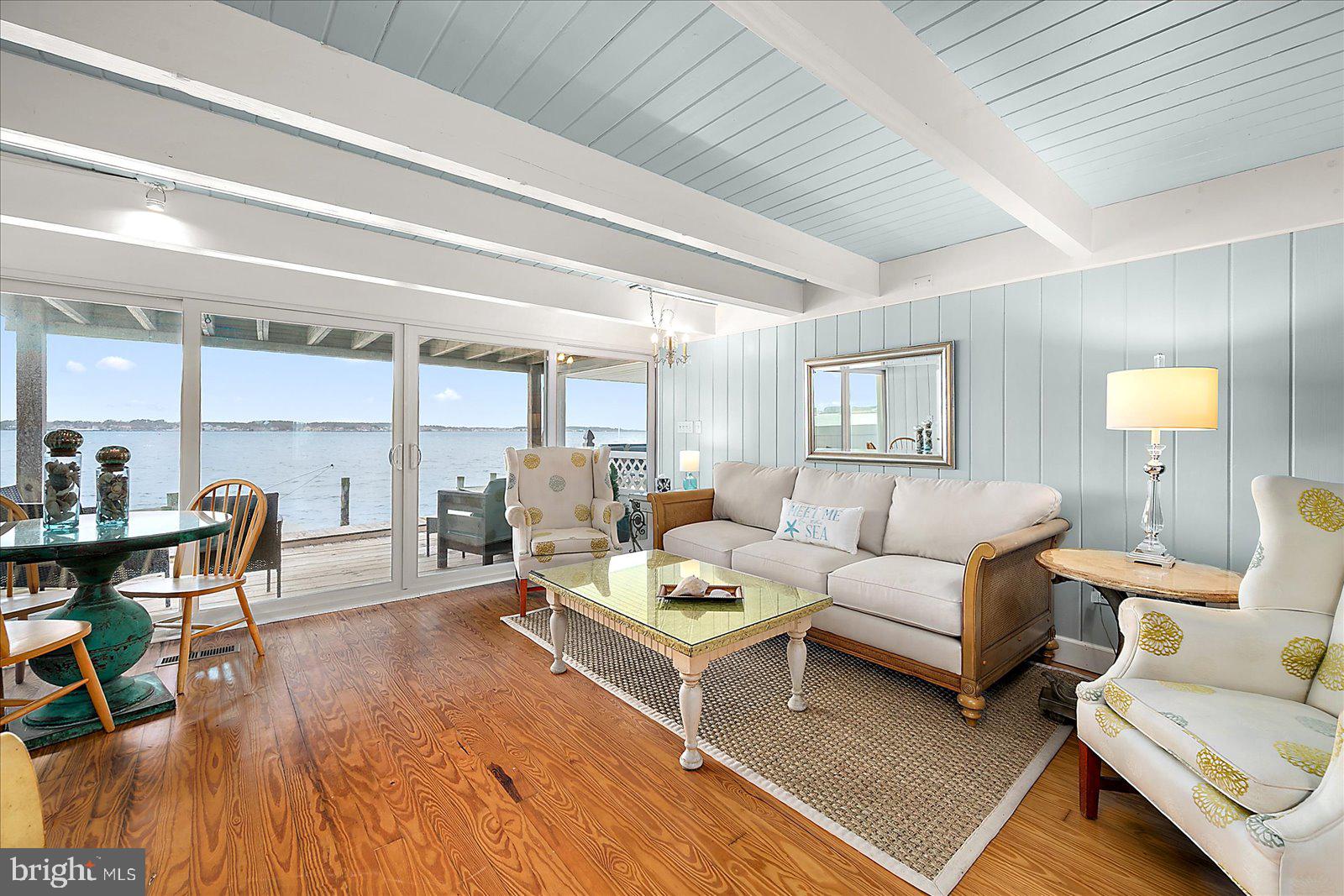 BAYSHORE ESTATES - Residential