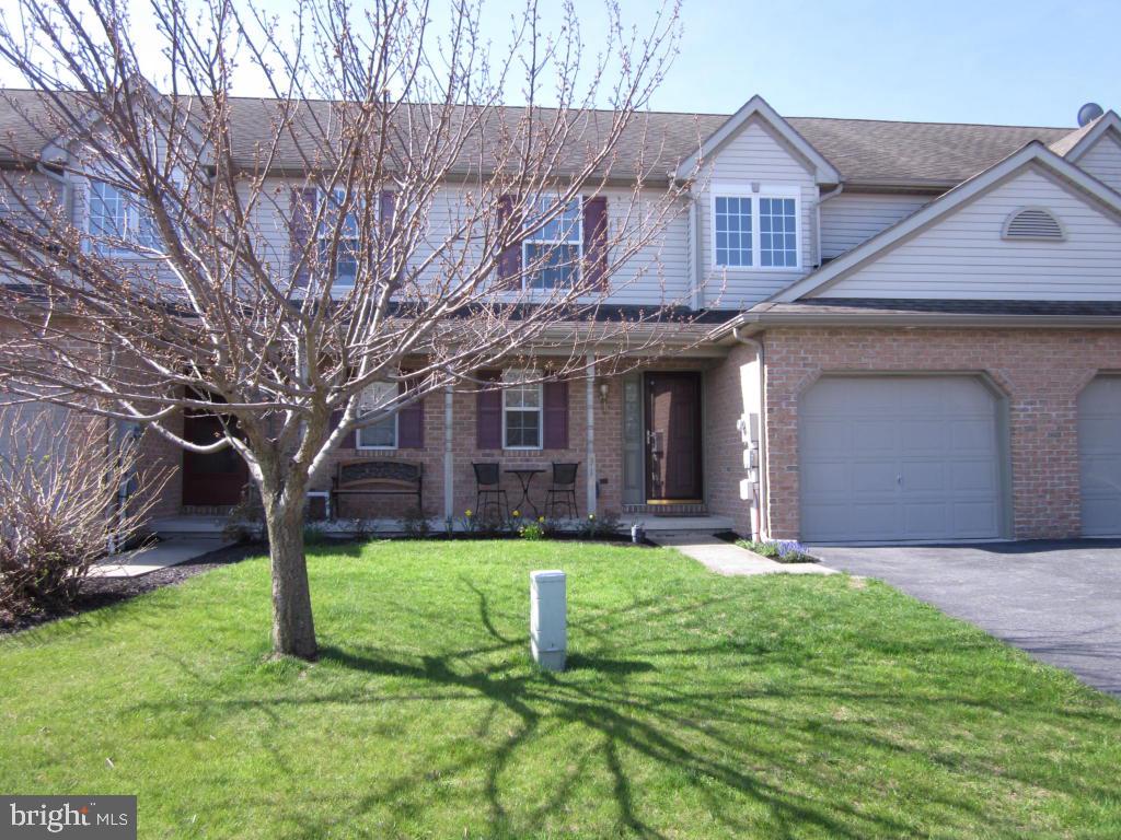 1 owner townhome, great condition, deck, all appliances stay.