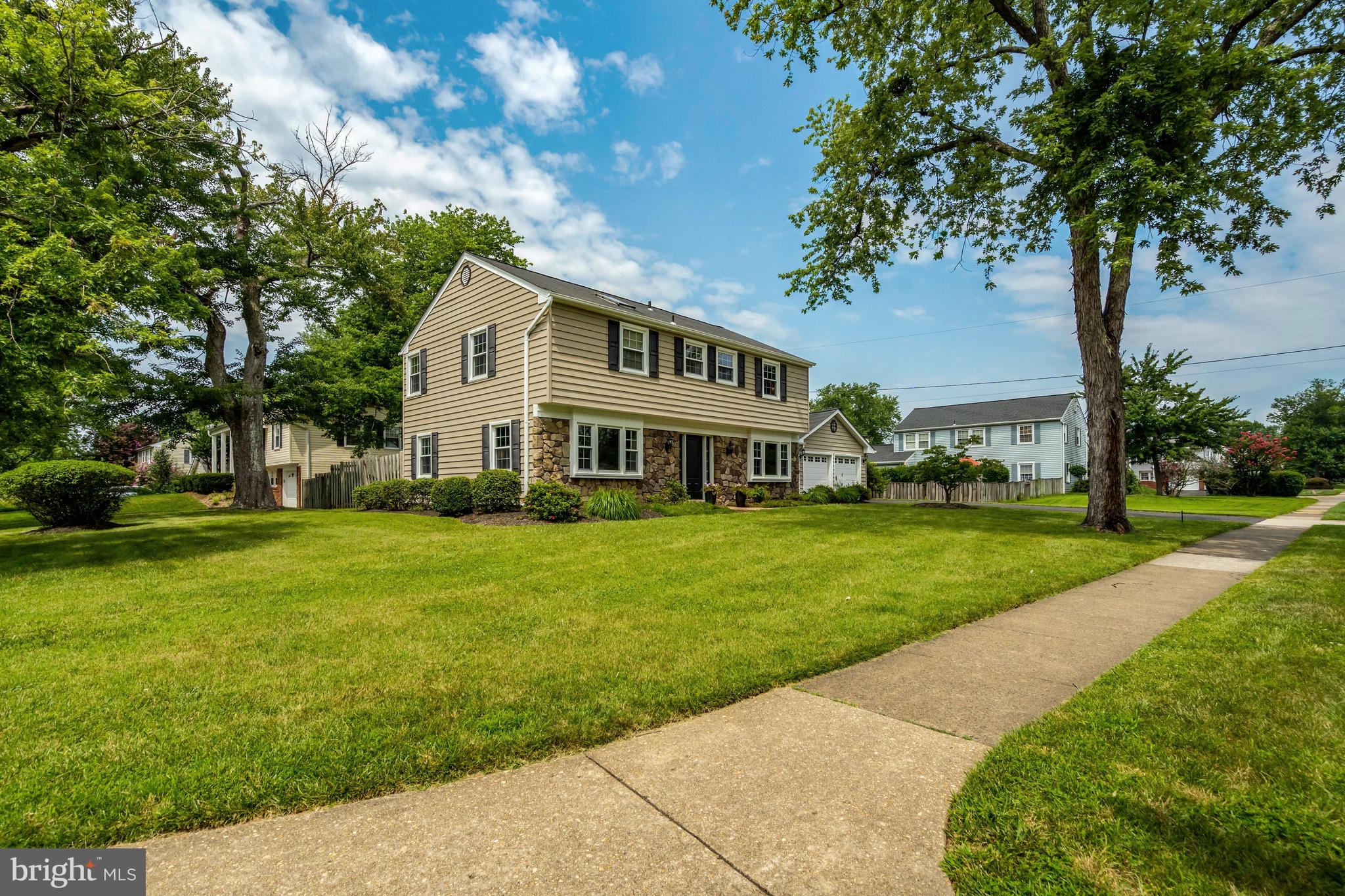 4230 MAJESTIC LANE