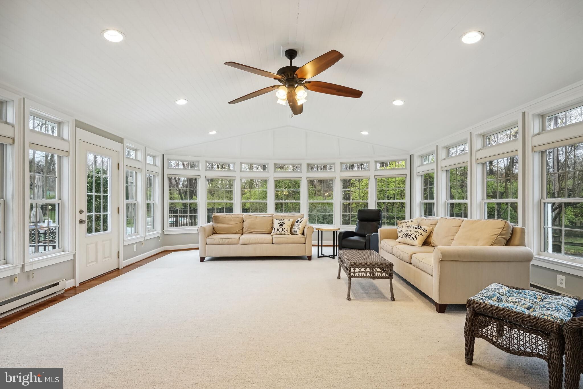 HIDDEN ESTATES - Residential