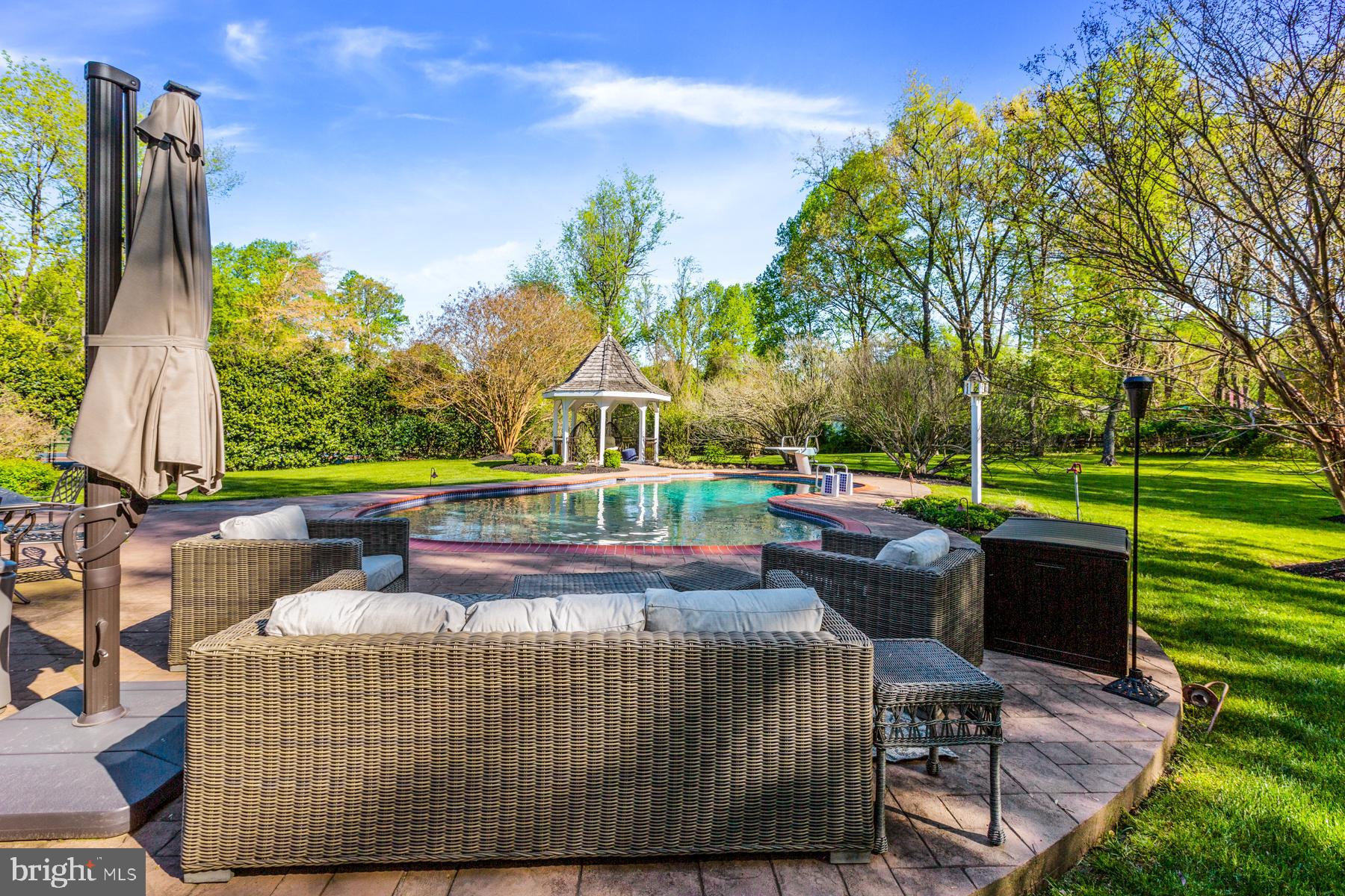 HIDDEN ESTATES - Residential