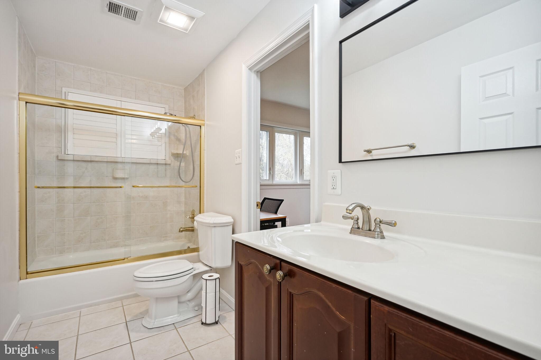 HIDDEN ESTATES - Residential