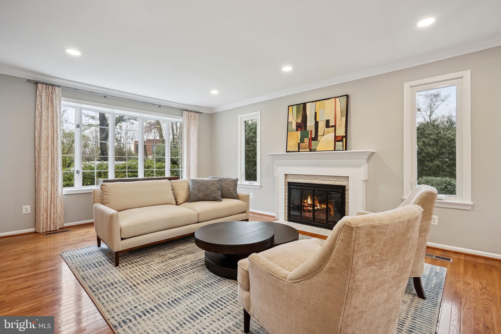 HIDDEN ESTATES - Residential