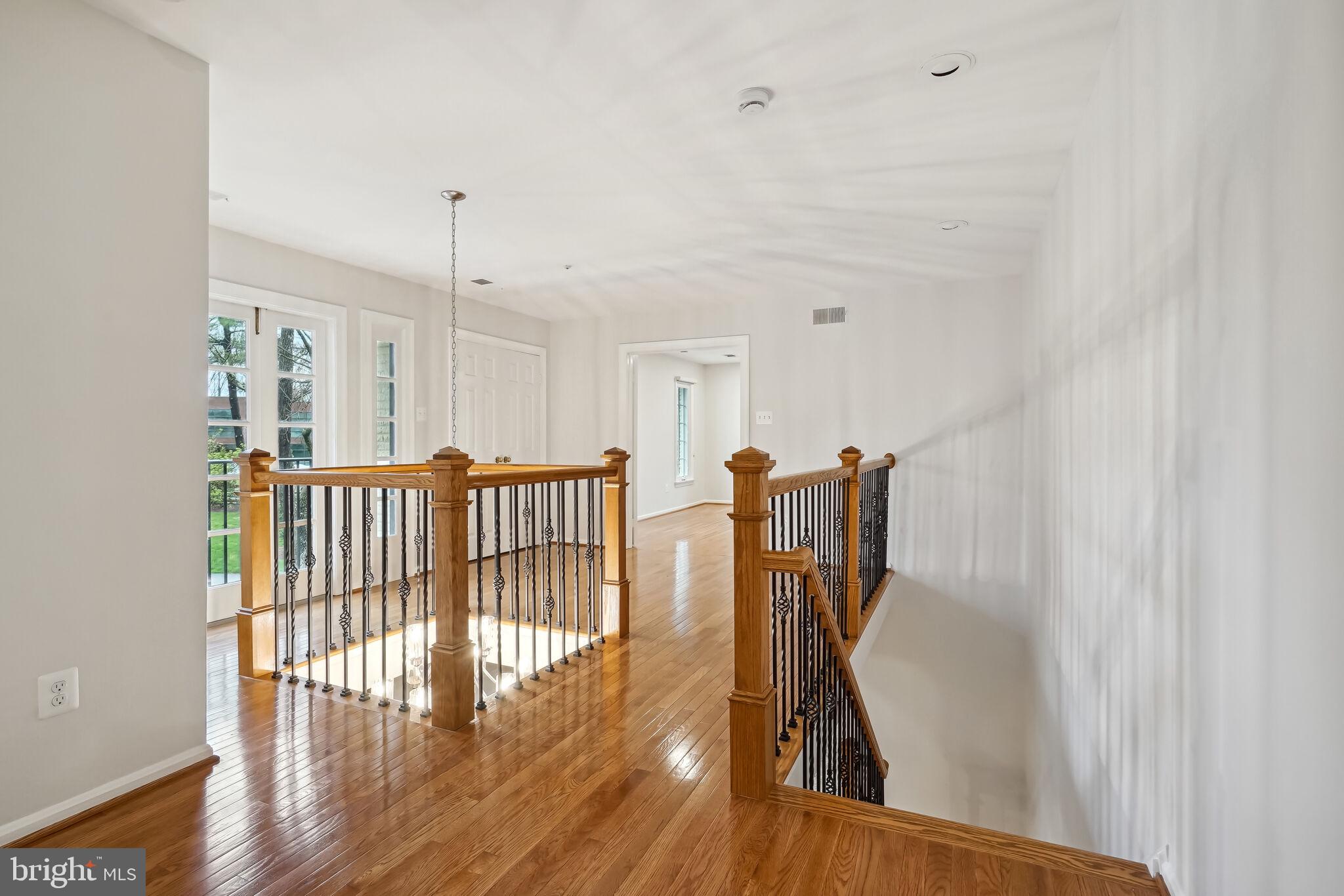 HIDDEN ESTATES - Residential