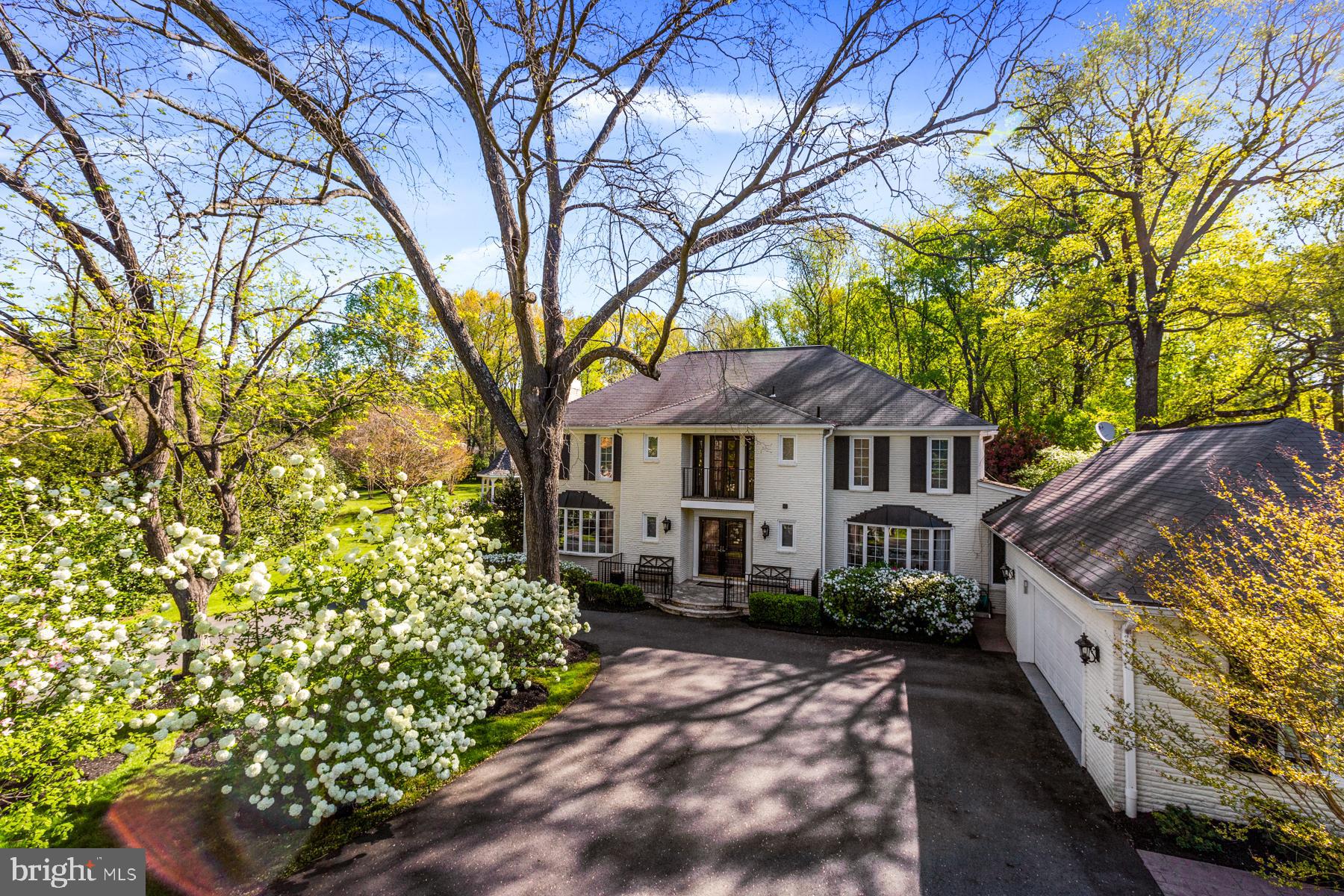 HIDDEN ESTATES - Residential