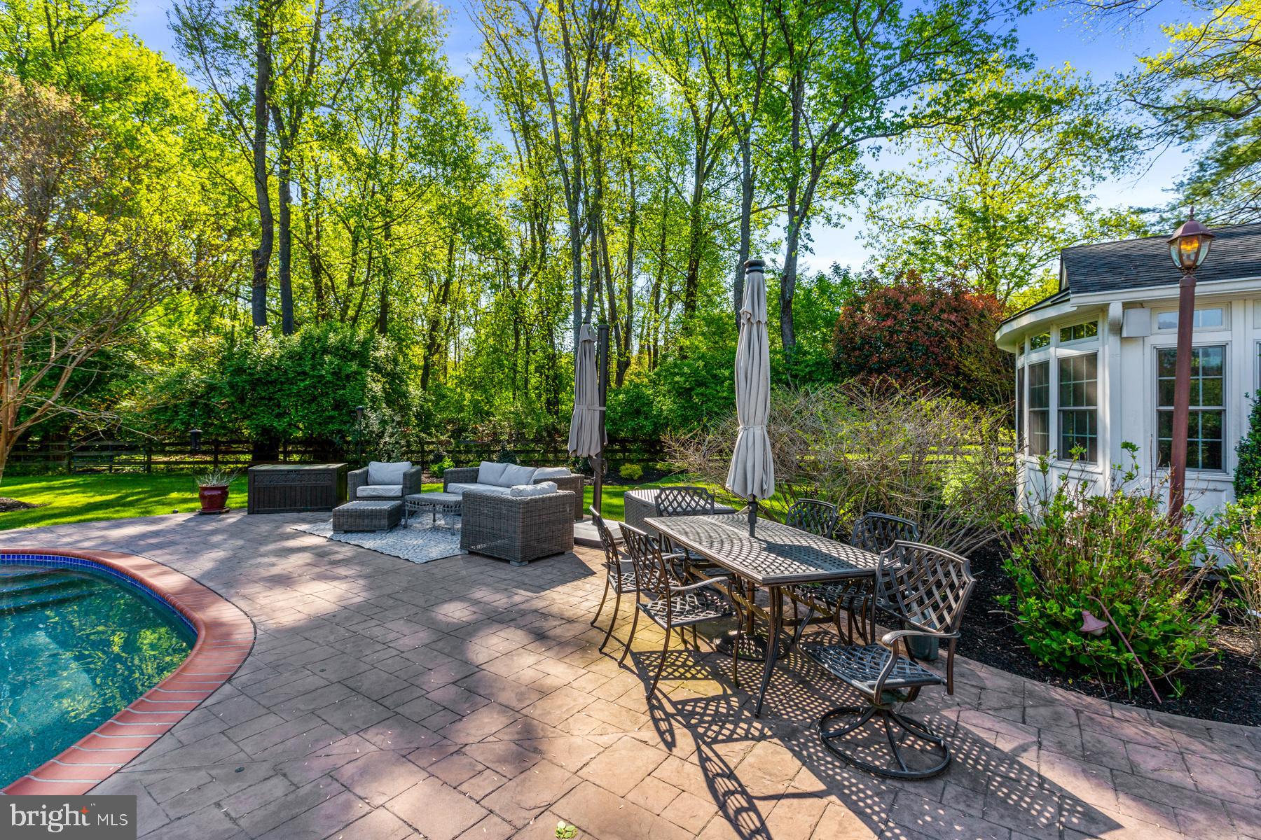 HIDDEN ESTATES - Residential