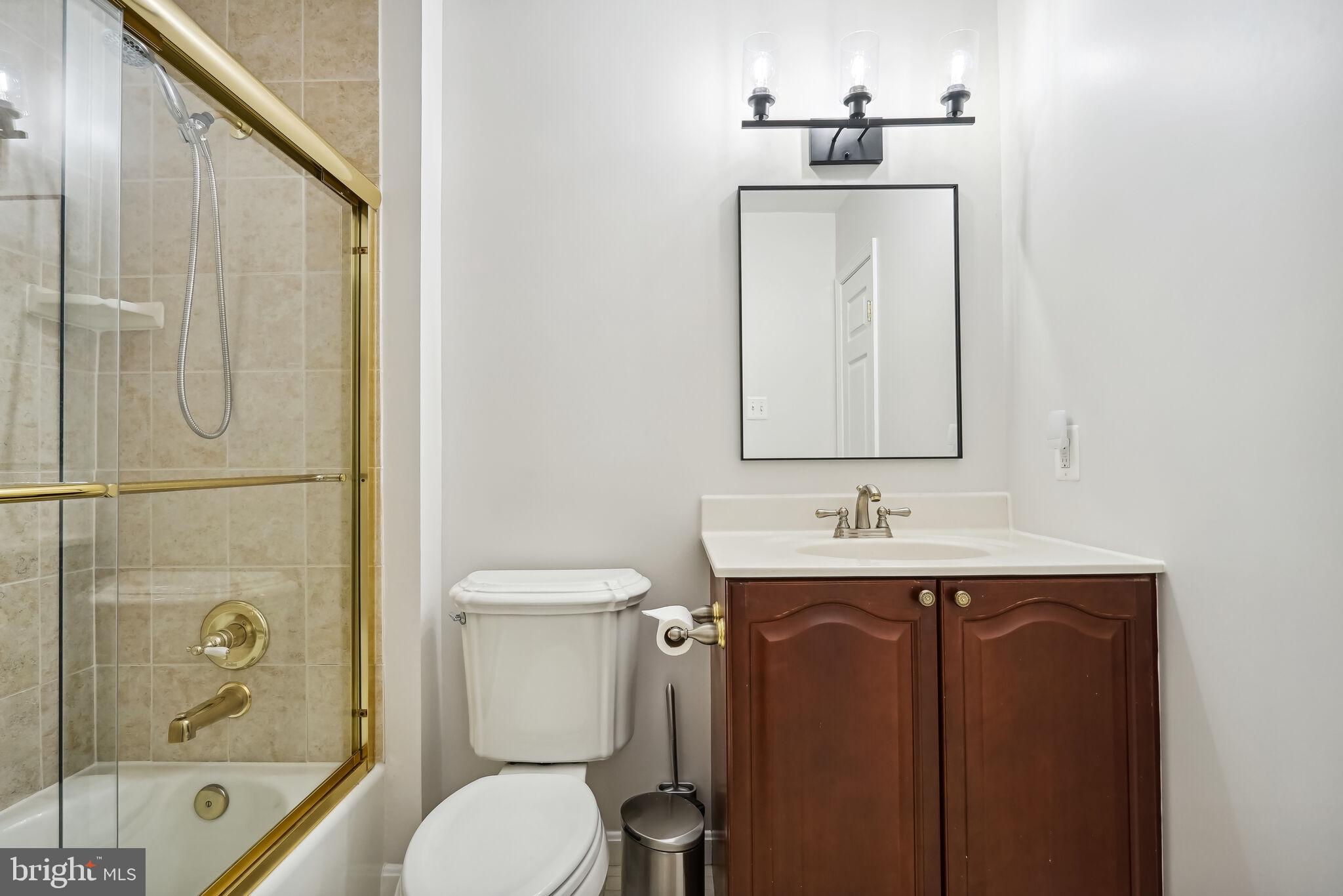 HIDDEN ESTATES - Residential