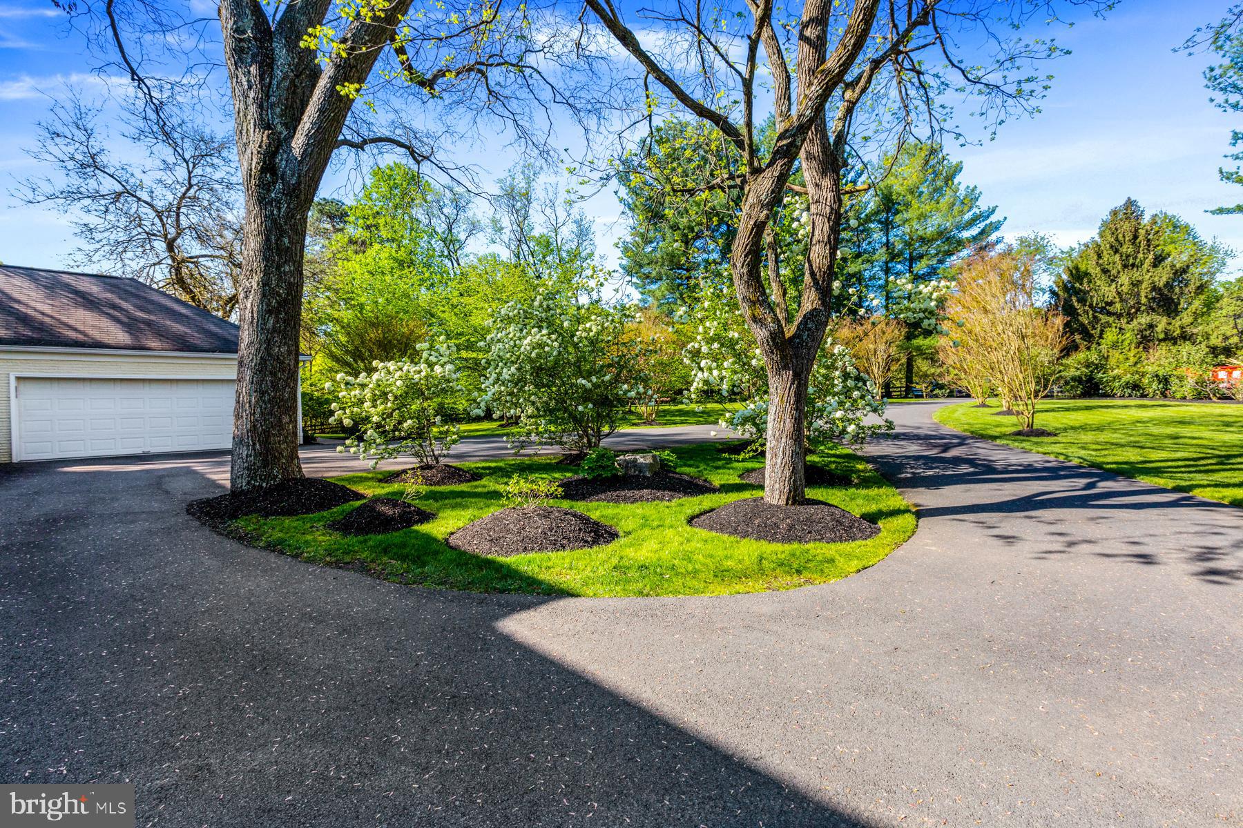 HIDDEN ESTATES - Residential