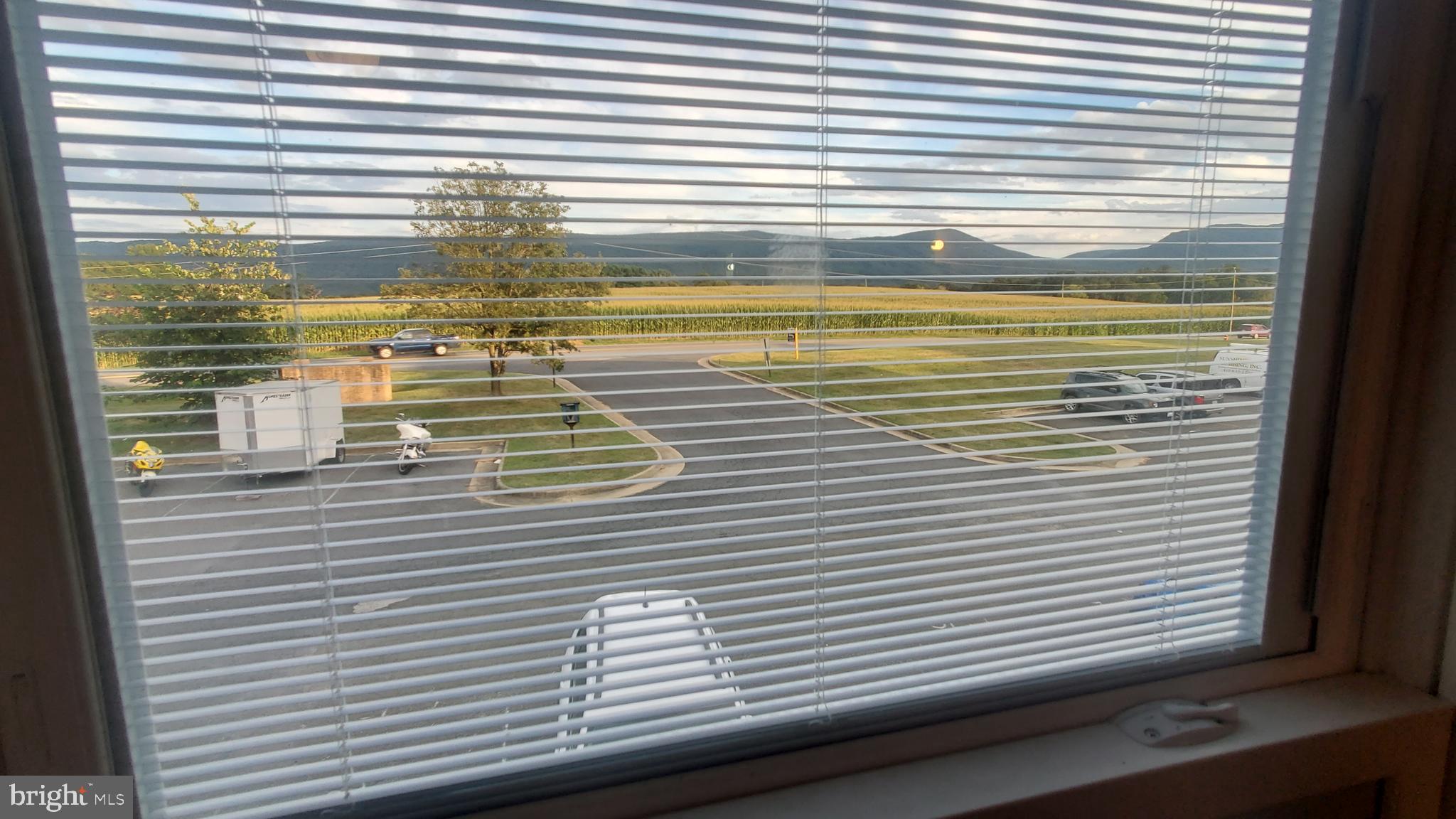 WOODSTOCK - Residential Lease