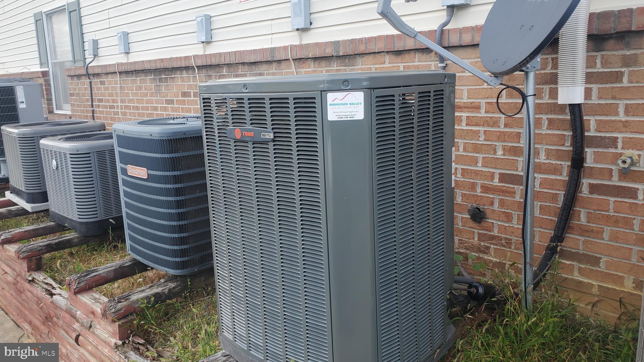 WOODSTOCK - Residential Lease