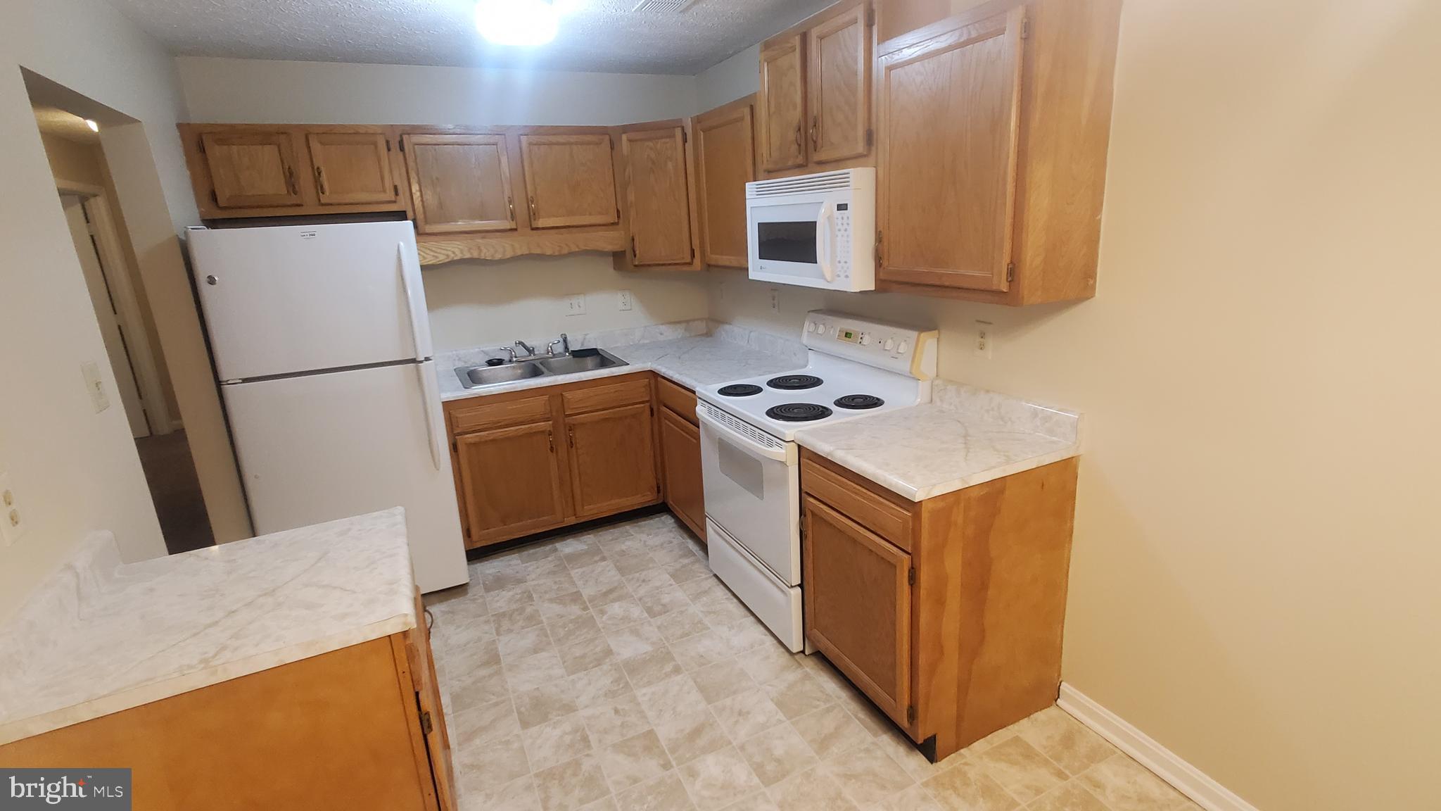 WOODSTOCK - Residential Lease