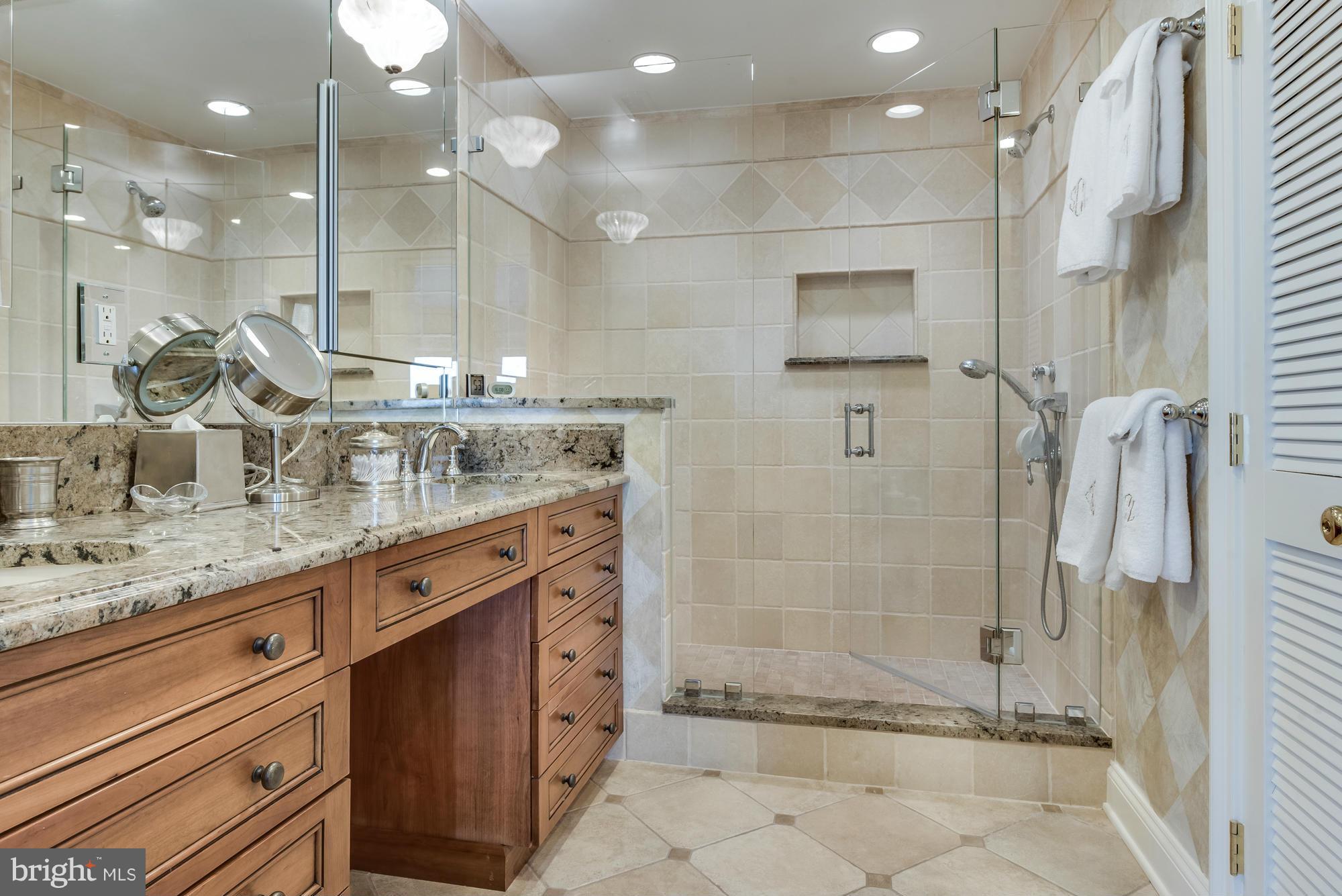 CHESAPEAKE LANDING - Residential